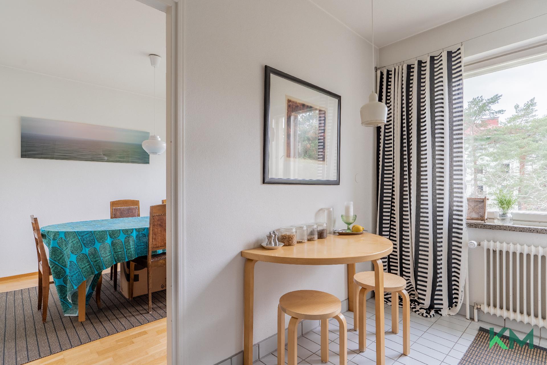 Hiihtomäentie 24, Herttoniemi, Helsinki