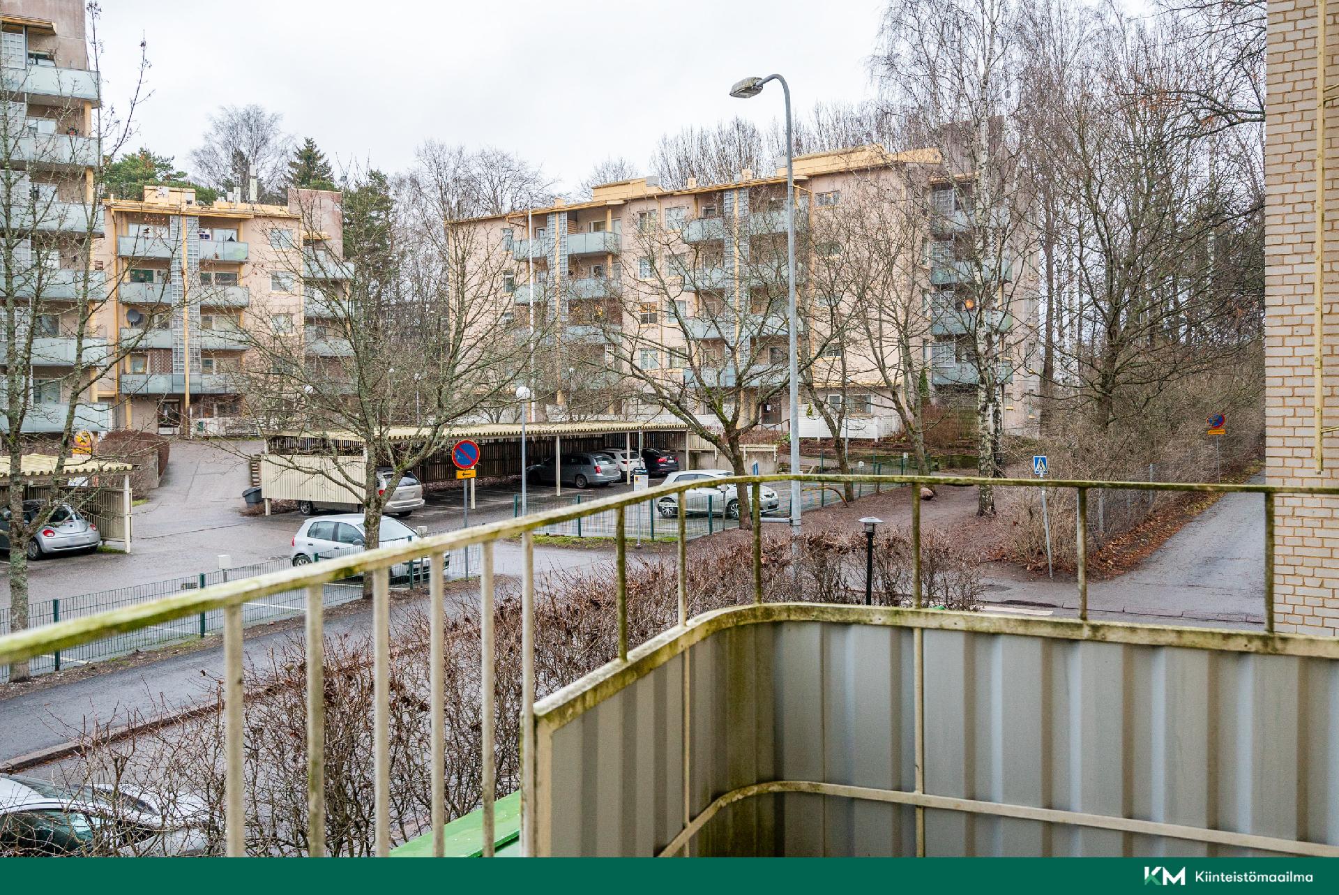 Rakuunantie 18, Munkkiniemi, Helsinki