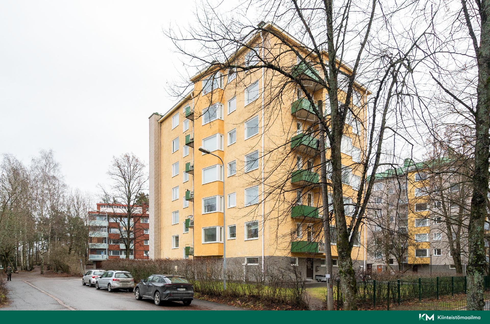 Rakuunantie 18, Munkkiniemi, Helsinki