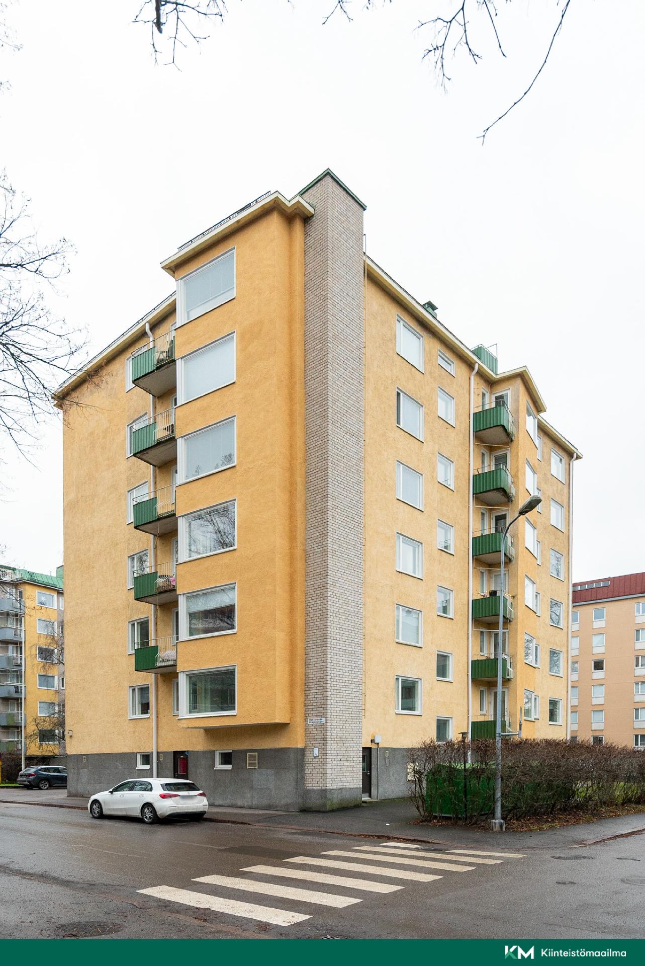 Rakuunantie 18, Munkkiniemi, Helsinki