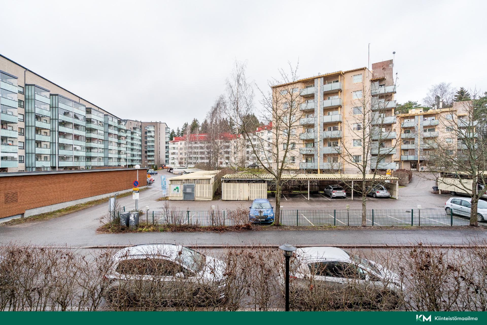 Rakuunantie 18, Munkkiniemi, Helsinki