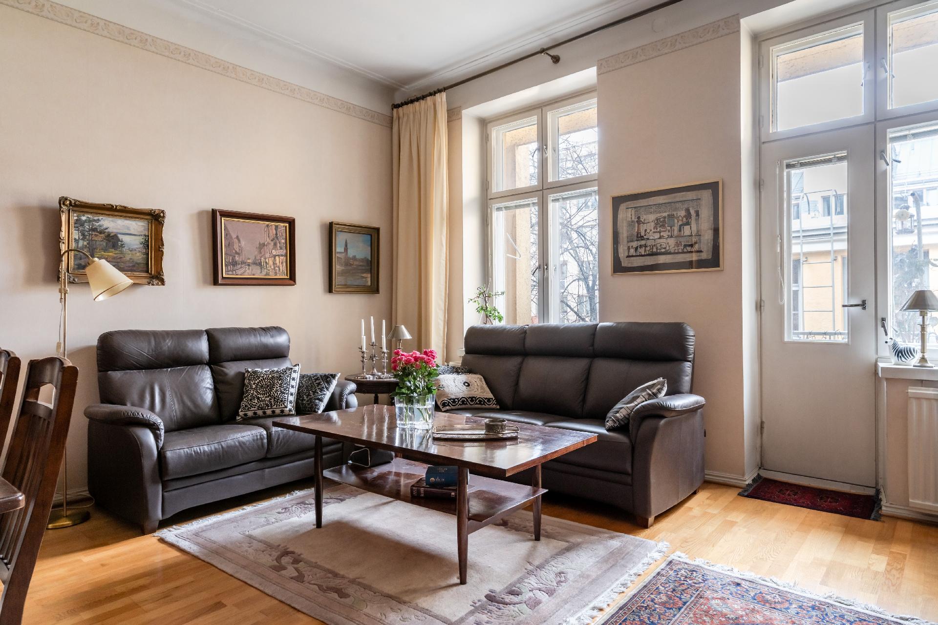 Vironkatu 9, Kruununhaka, Helsinki