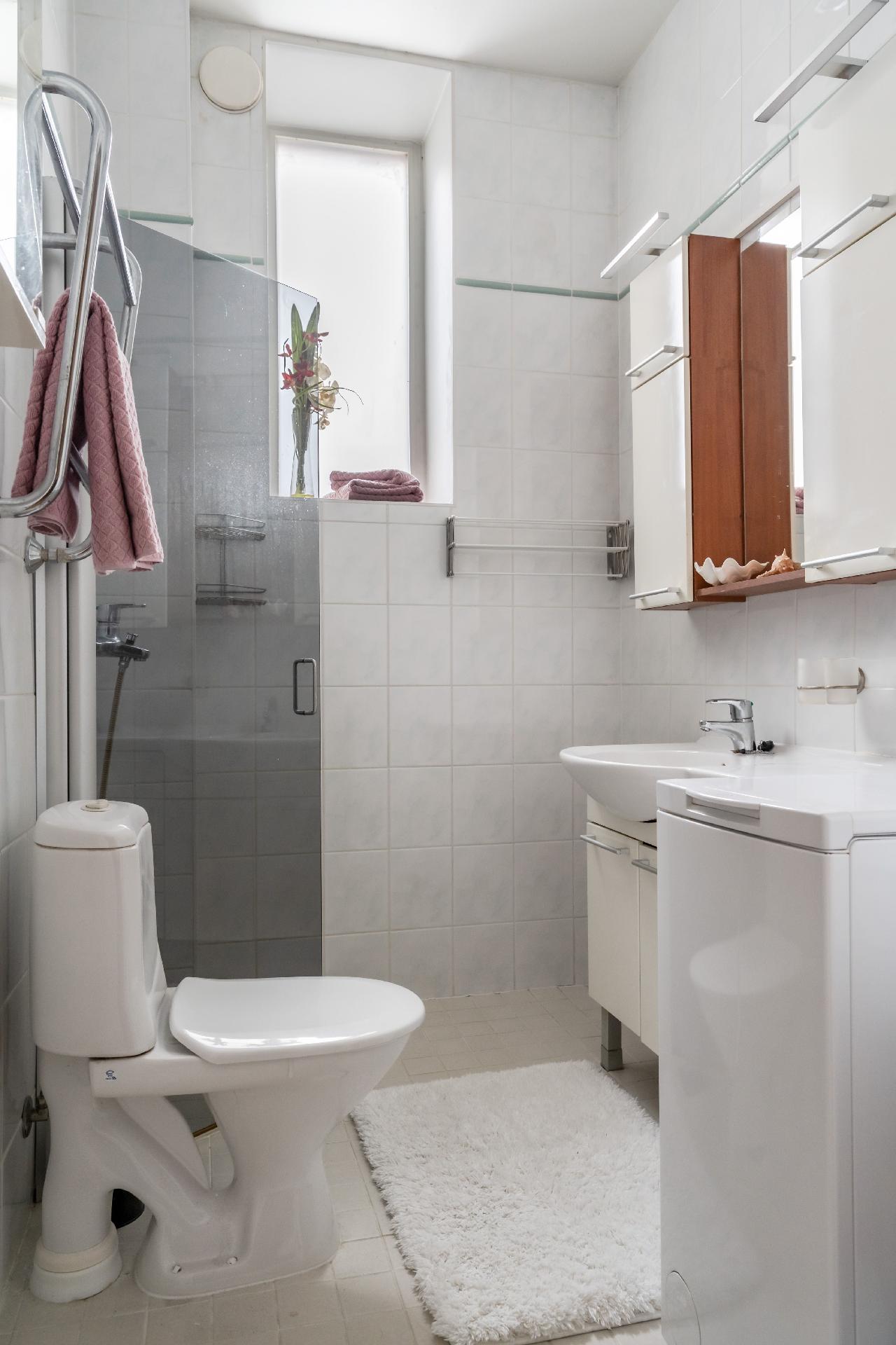 Vironkatu 9, Kruununhaka, Helsinki