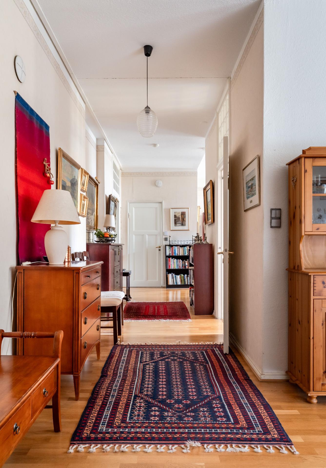 Vironkatu 9, Kruununhaka, Helsinki