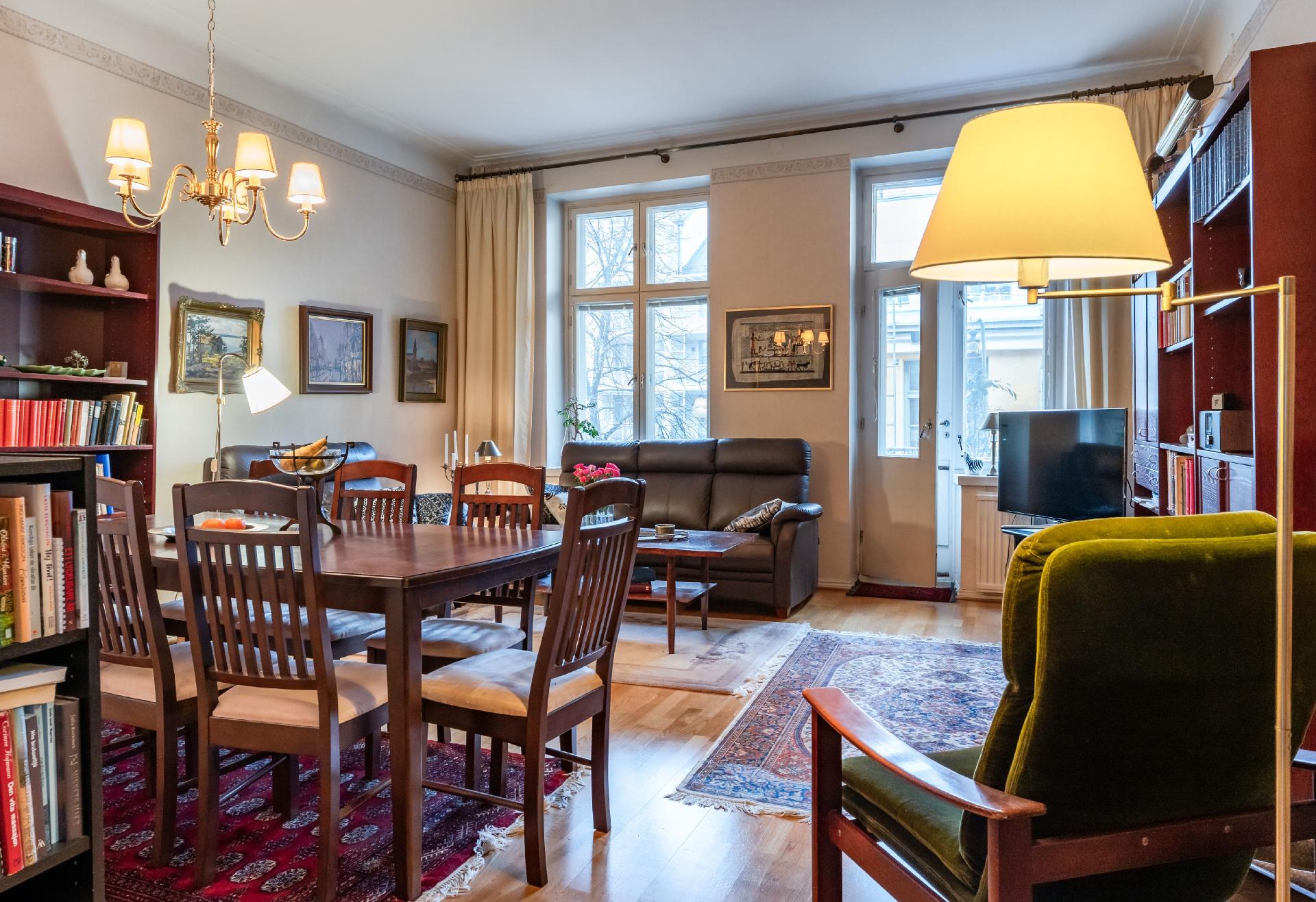 Vironkatu 9, Kruununhaka, Helsinki