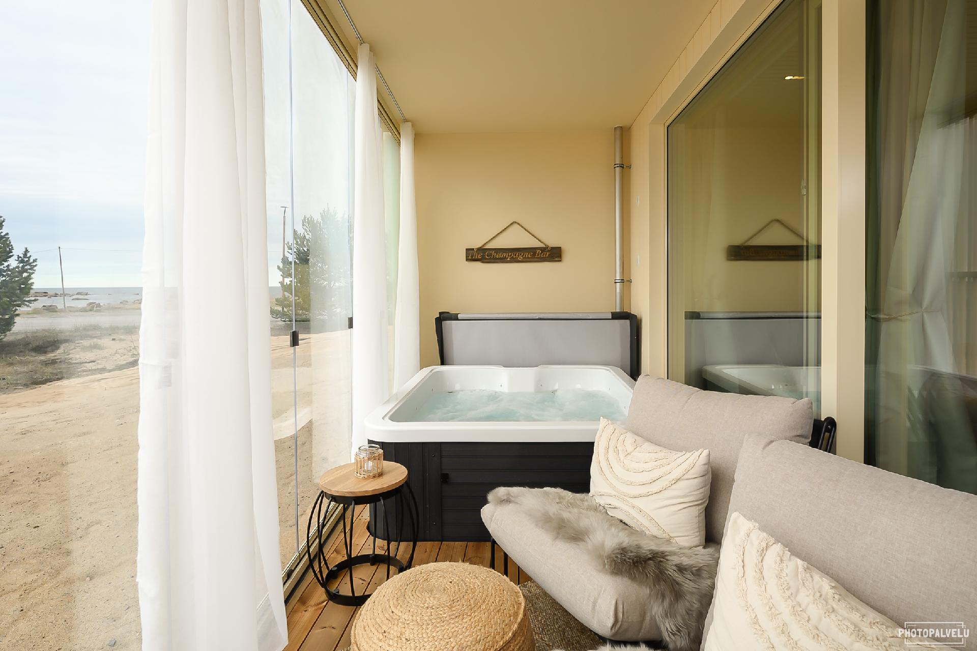 Keskuskarintie 120 D 11, Hiekkasärkät, Kalajoki