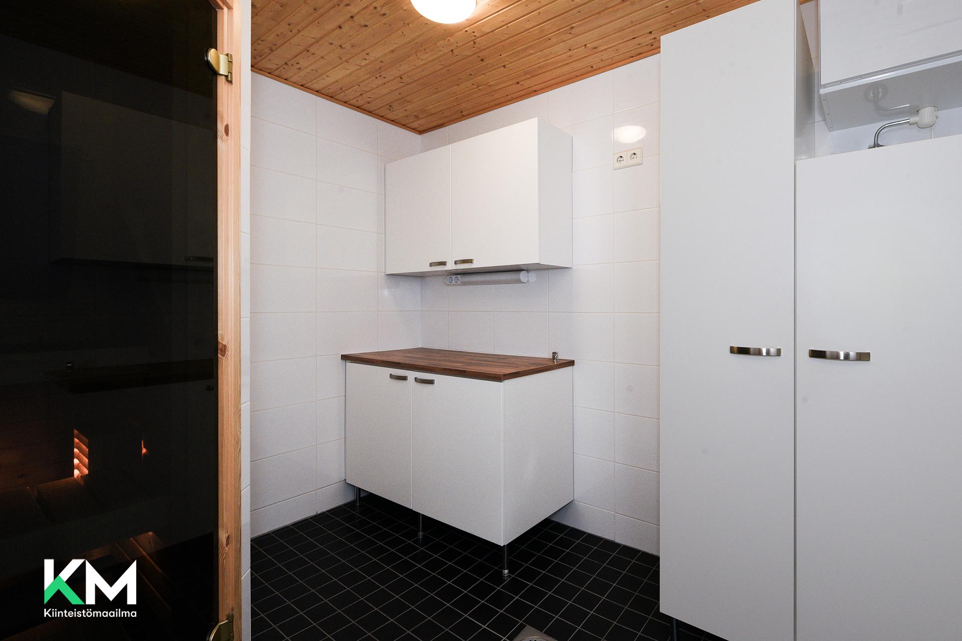 Rautiokatu 2, Ahtiala, Lahti