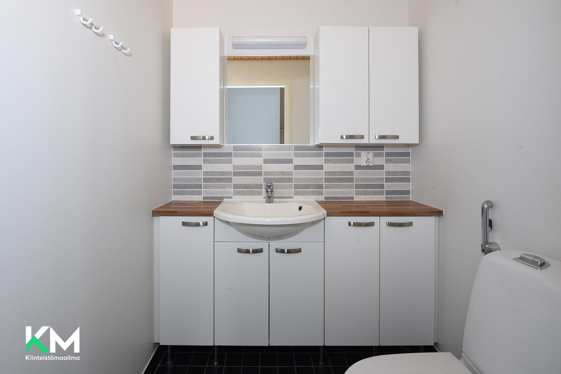 Rautiokatu 2, Ahtiala, Lahti