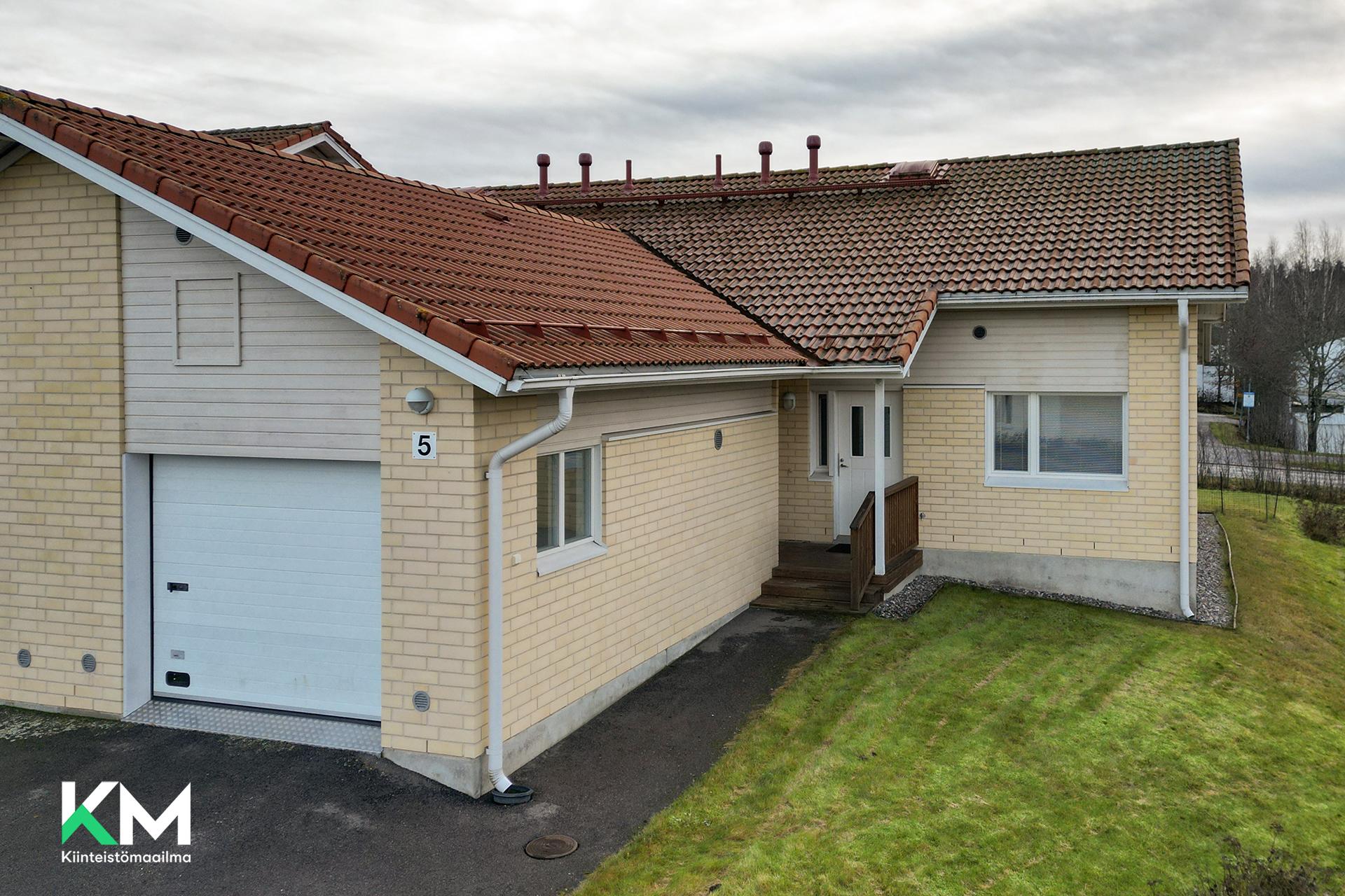 Rautiokatu 2, Ahtiala, Lahti