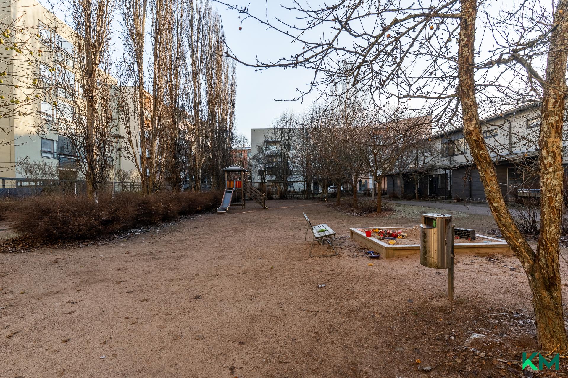 Laivalahdenportti 2, Herttoniemenranta, Helsinki