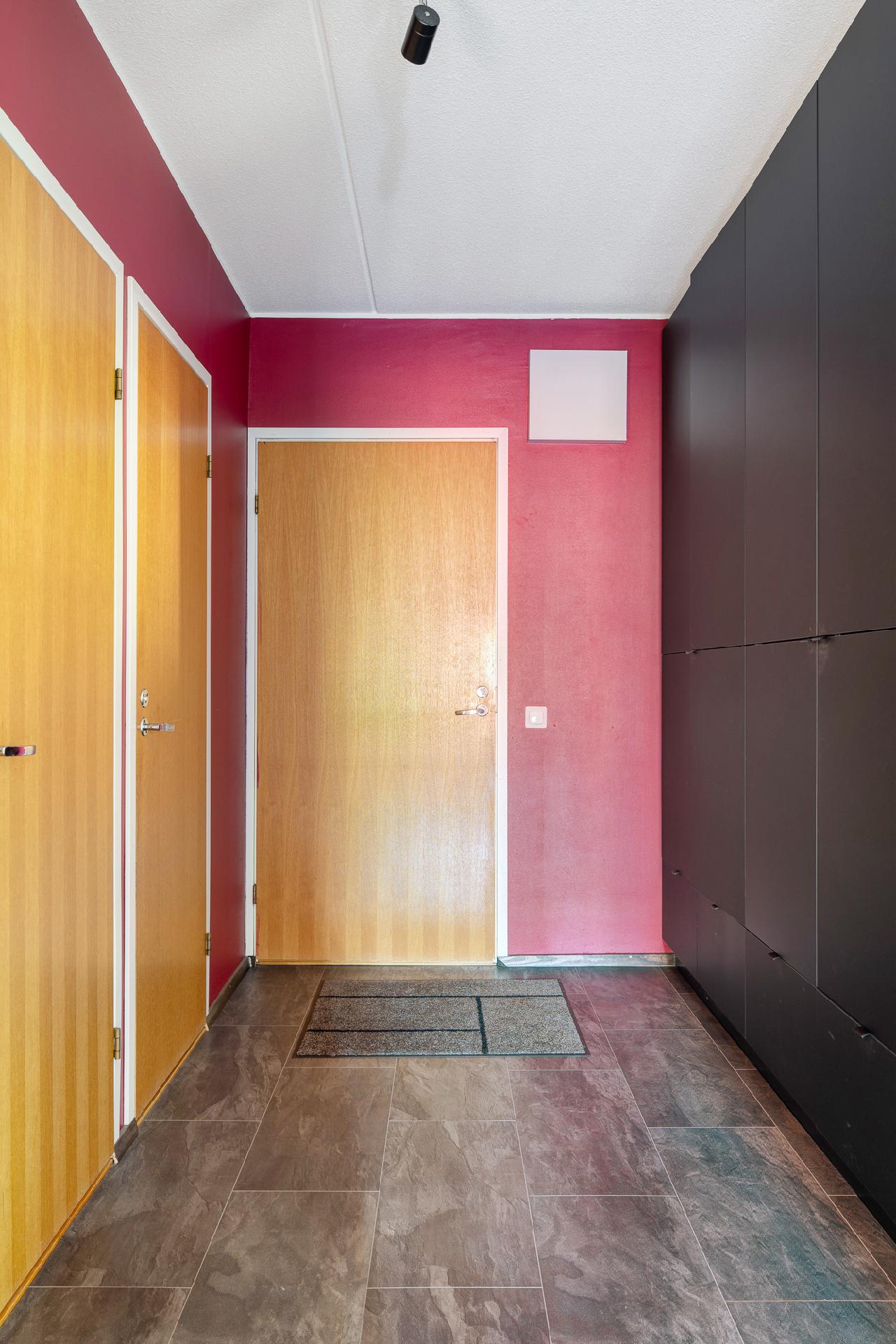 Porarinkatu 10, Leppävaara, Espoo