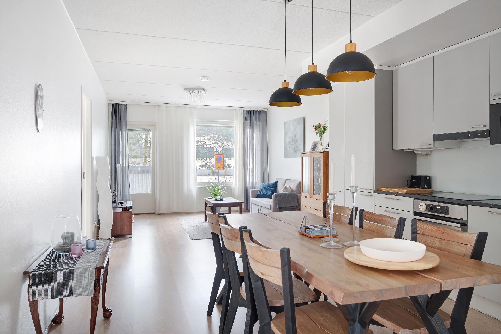 Armas Launiksen katu 14, Leppävaara, Espoo