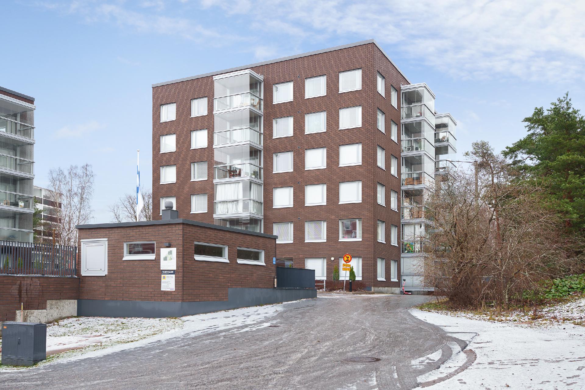 Armas Launiksen katu 14, Leppävaara, Espoo