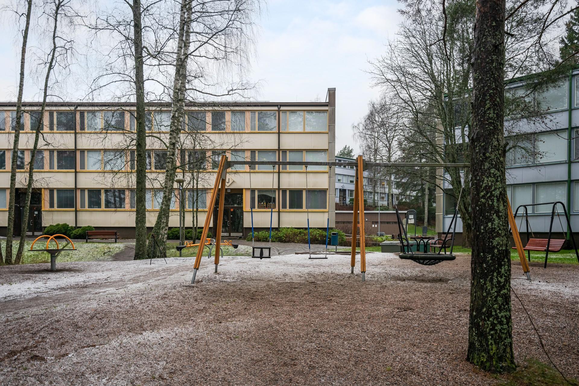 Kaivosrinteentie 1-3, Kaivoksela, Vantaa