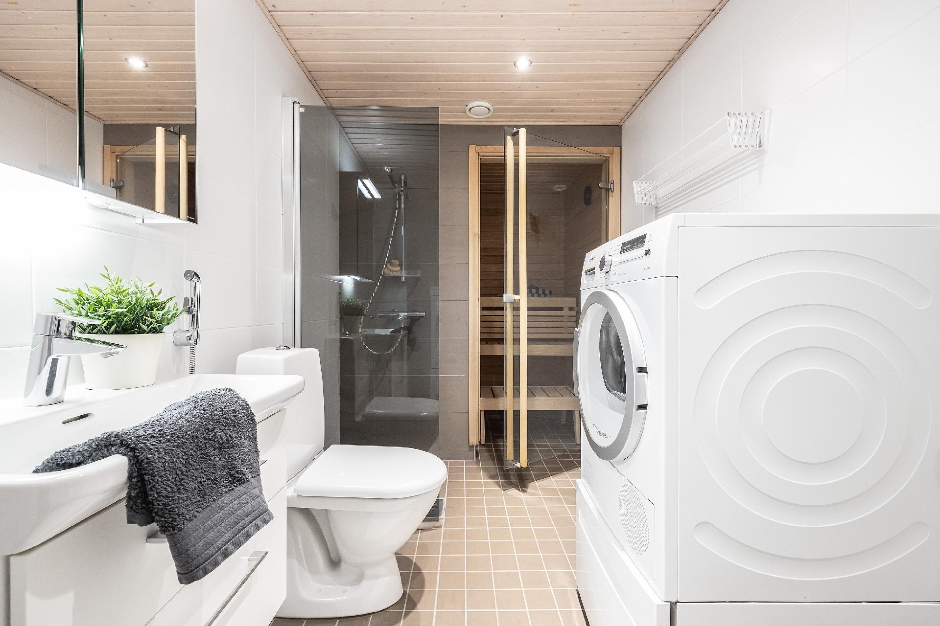 Tyylikäs ja raikas kylpyhuone