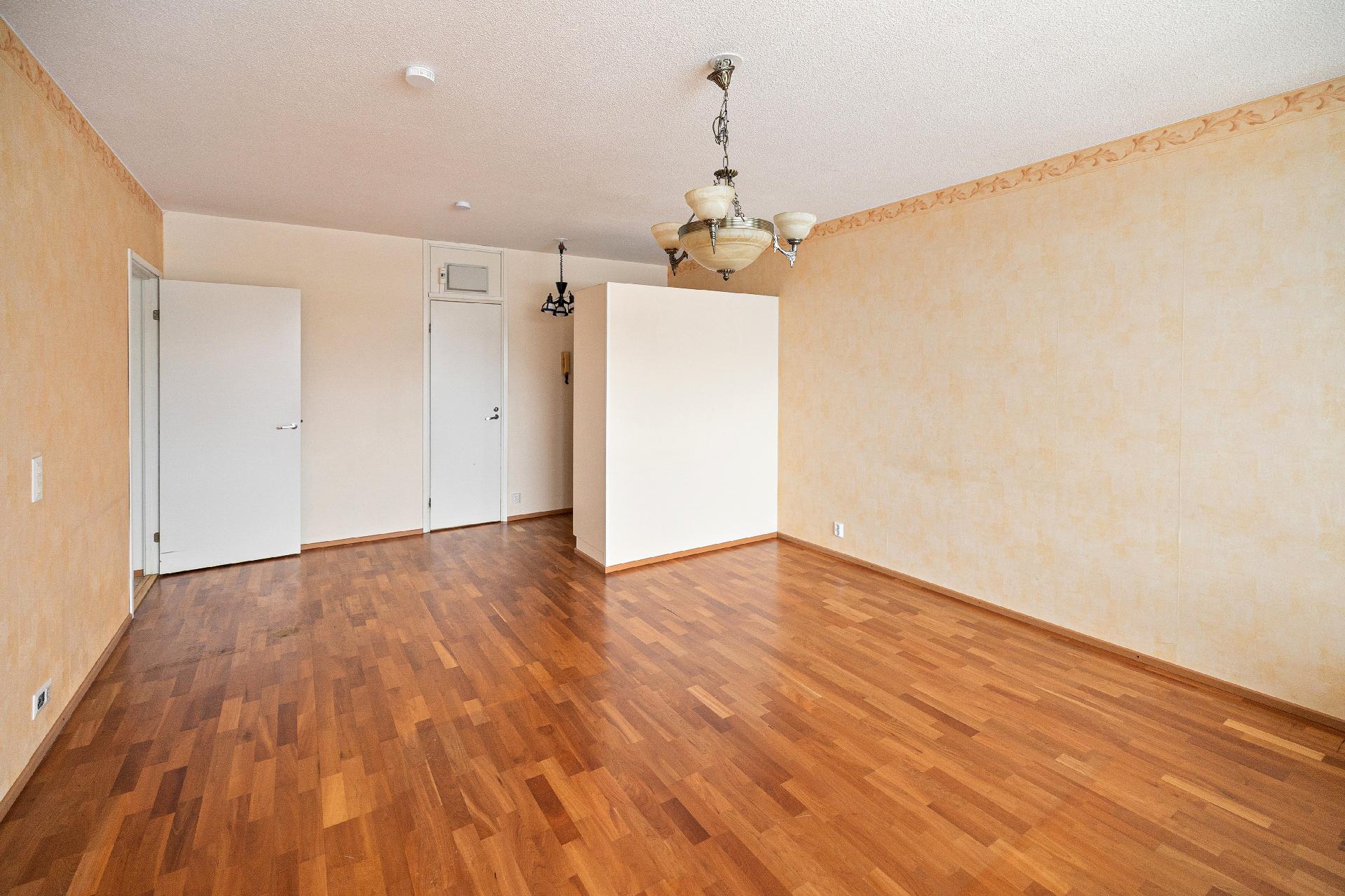 Kauppakaari 13, Keskusta, Kerava