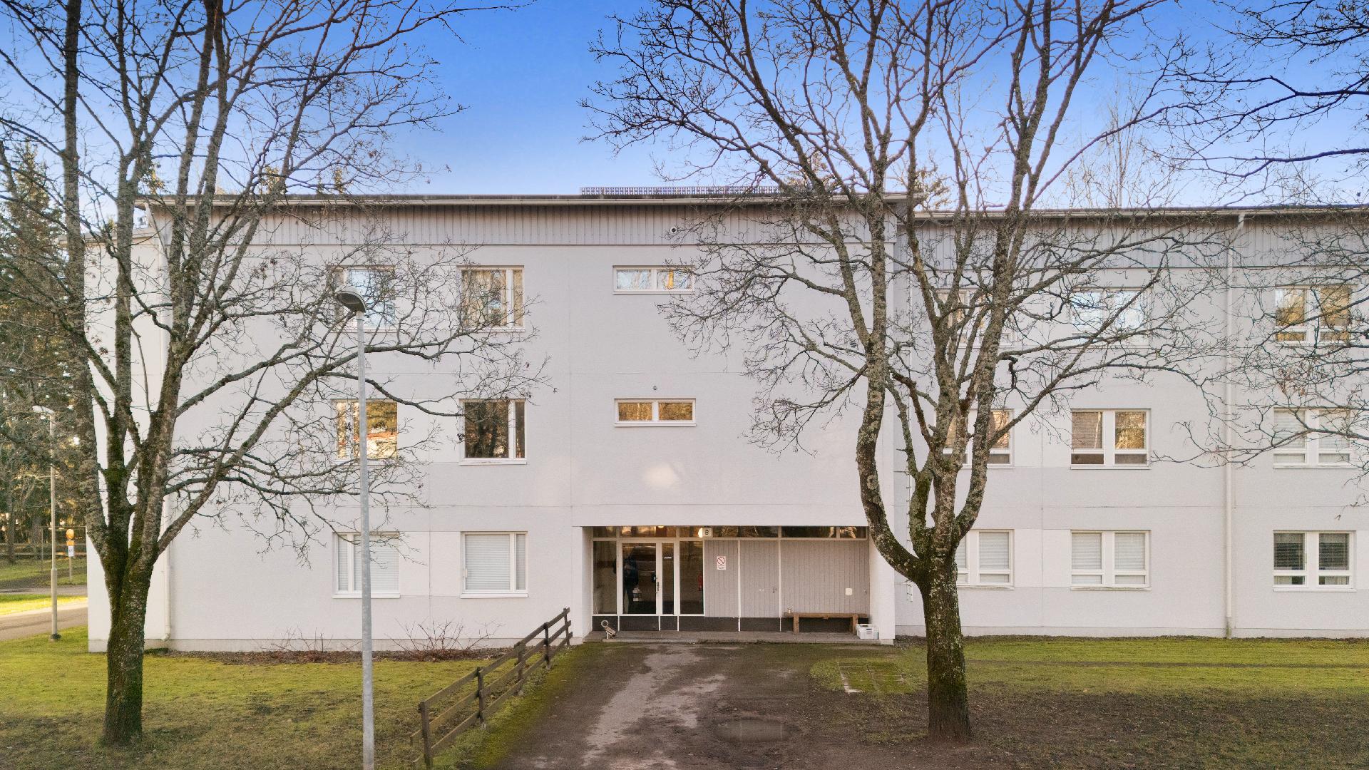 Tolkkilankatu 8, Eskolanmäki, Kouvola