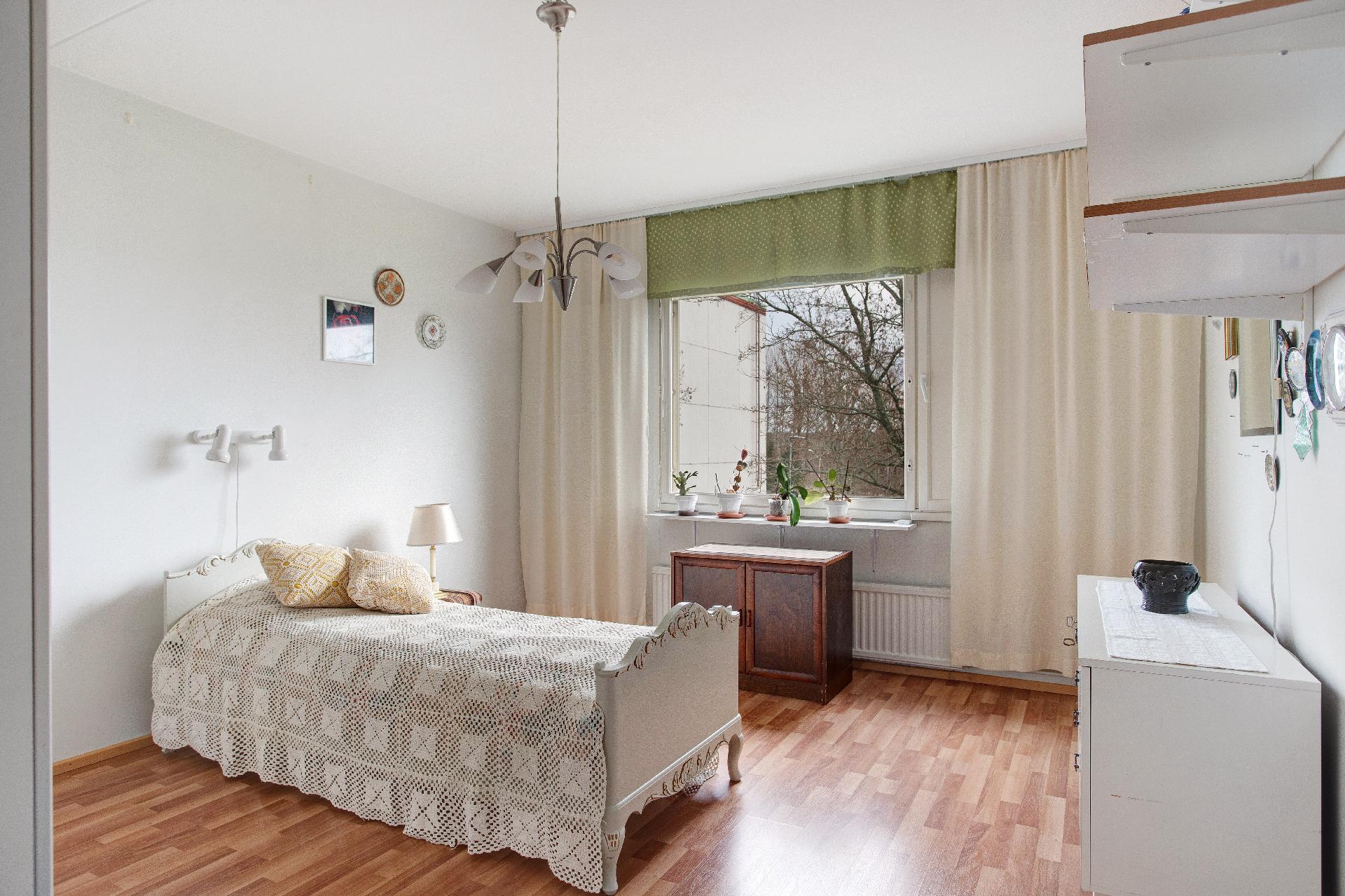 Hopearinne 4, Gesterby, Kirkkonummi