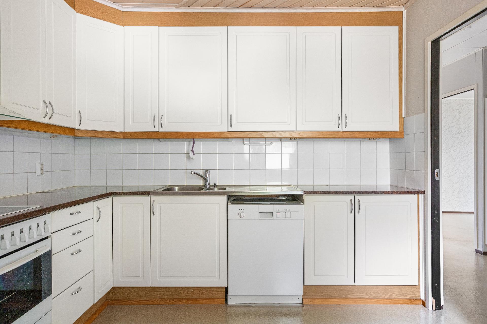 Haukitie 2, Lehtomäki, Kouvola