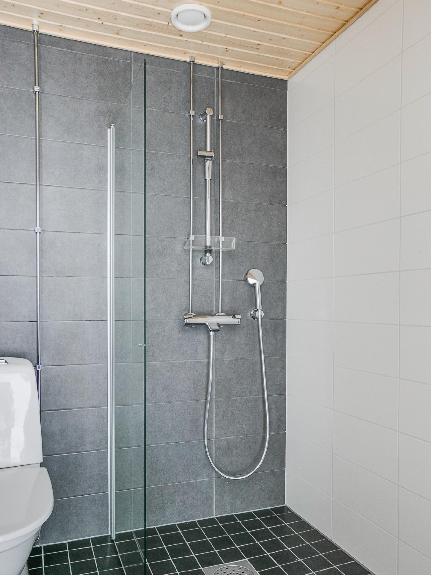 Lielahdenkatu 45, Lentävänniemi, Tampere