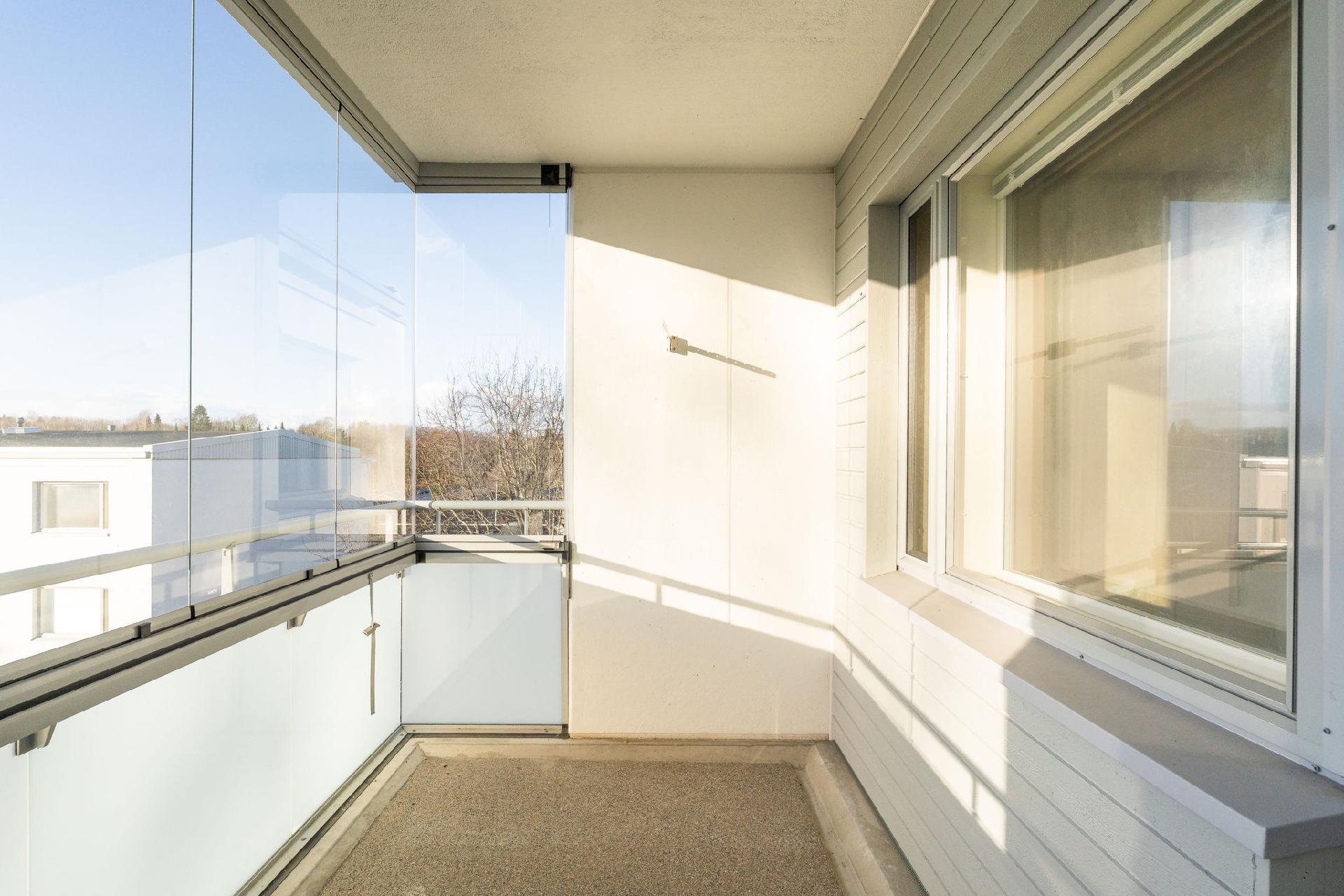 Patruunankuja 1, Voudinpuisto, Lohja