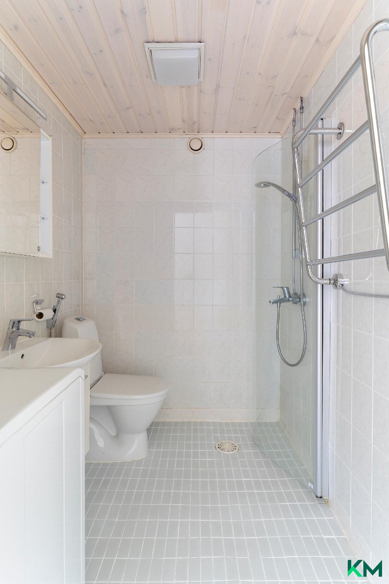 Kirvuntie 19, Laajalahti, Espoo