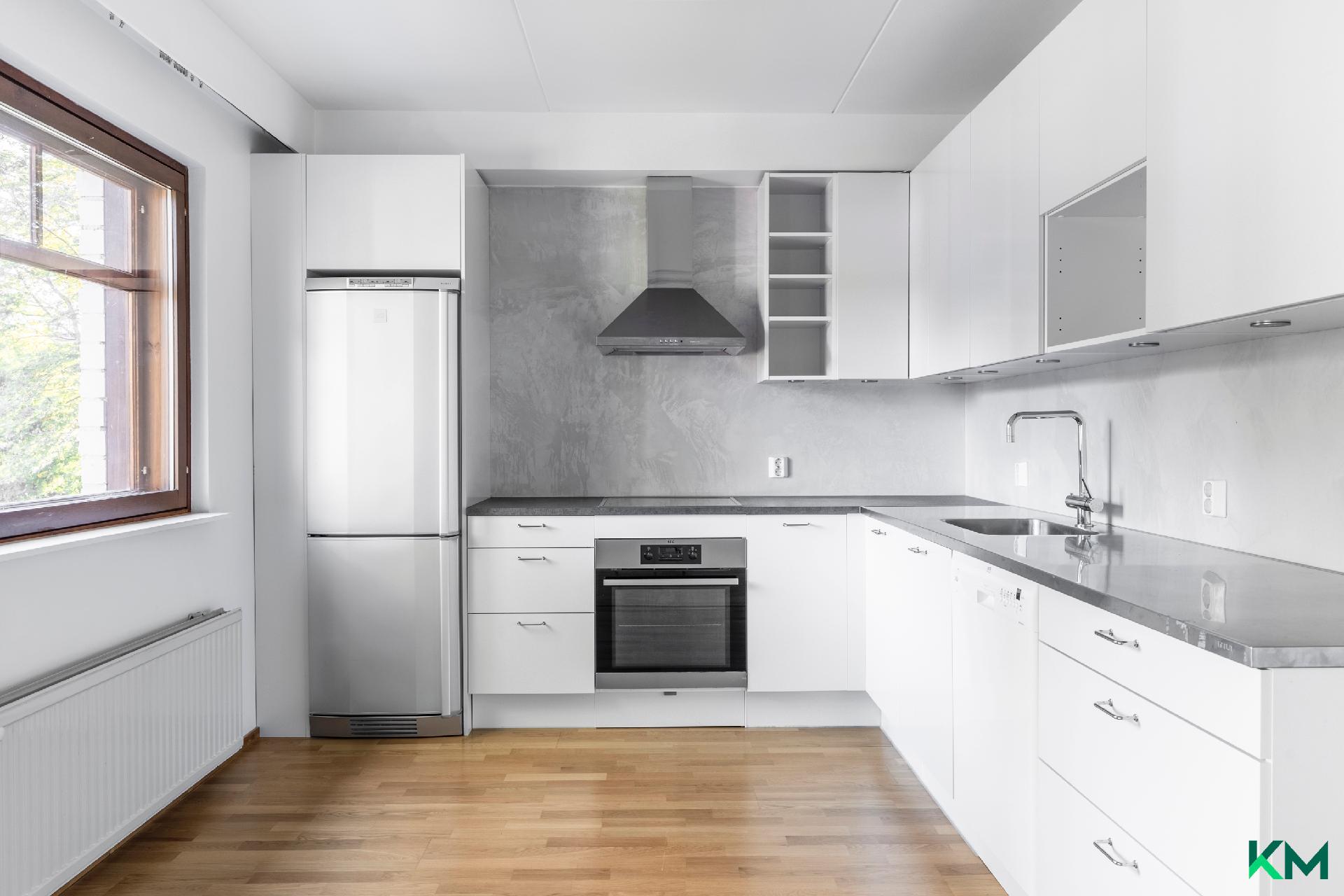 Kirvuntie 19, Laajalahti, Espoo