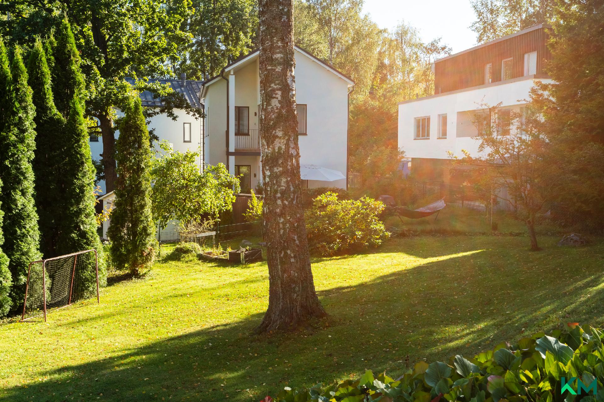 Kirvuntie 19, Laajalahti, Espoo