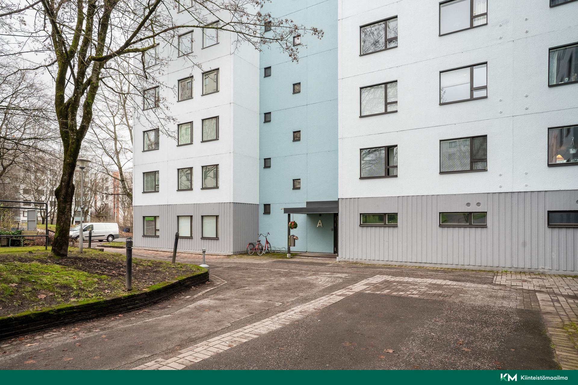 Everstinkuja 4, Perkkaa, Espoo