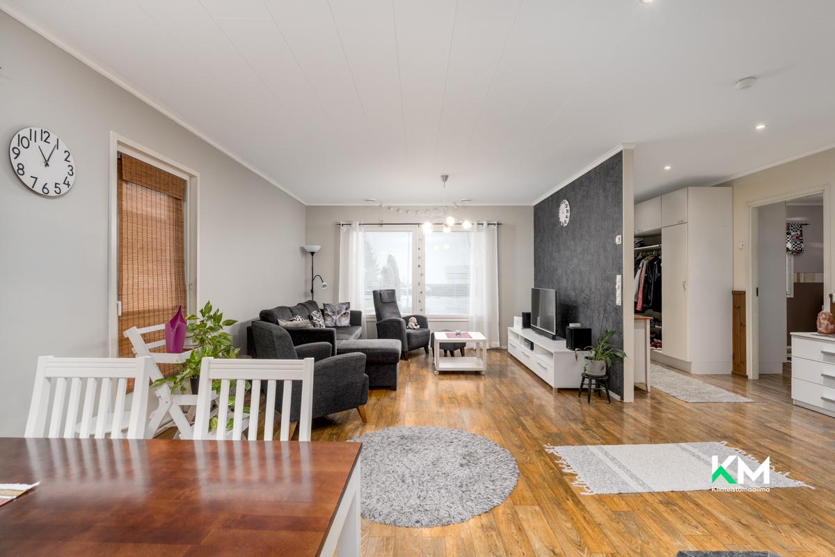 Rantatie 119, Larsmo, Luoto