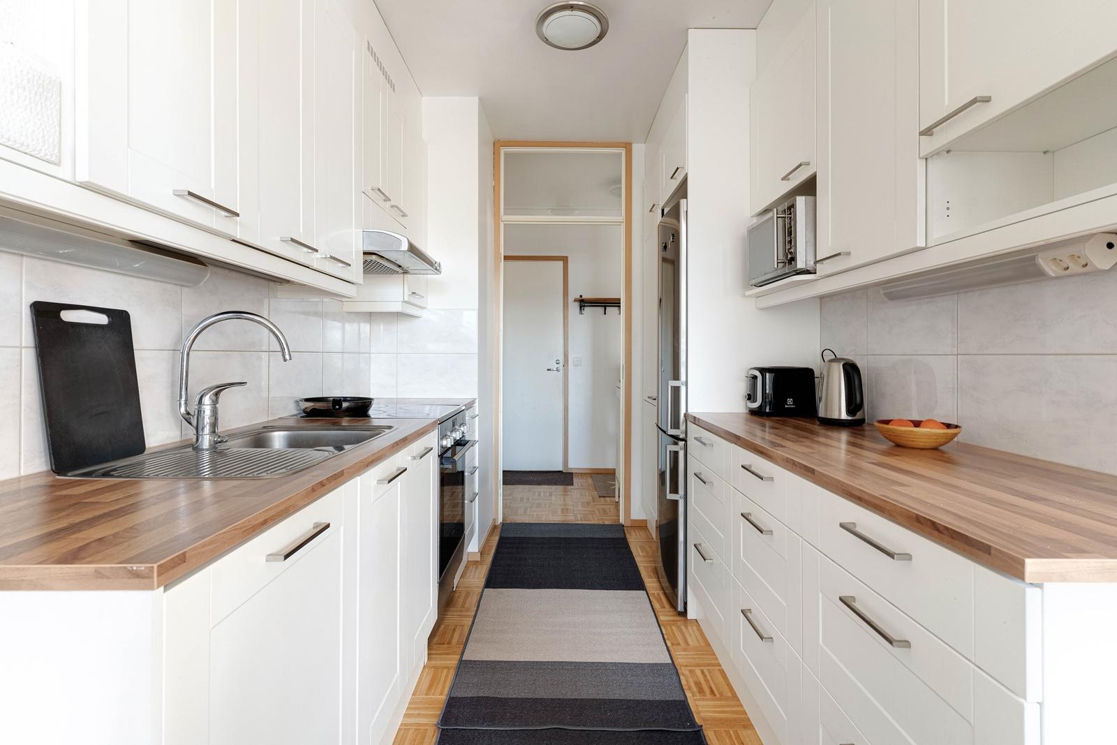 Eskolantie 8-10, Pukinmäki, Helsinki