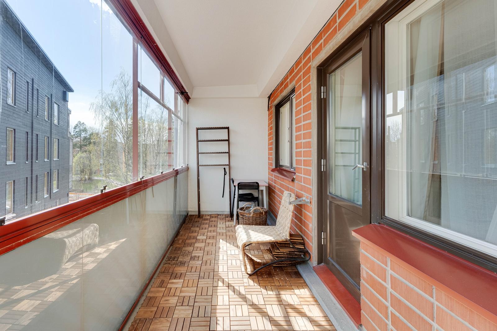 Eskolantie 8-10, Pukinmäki, Helsinki