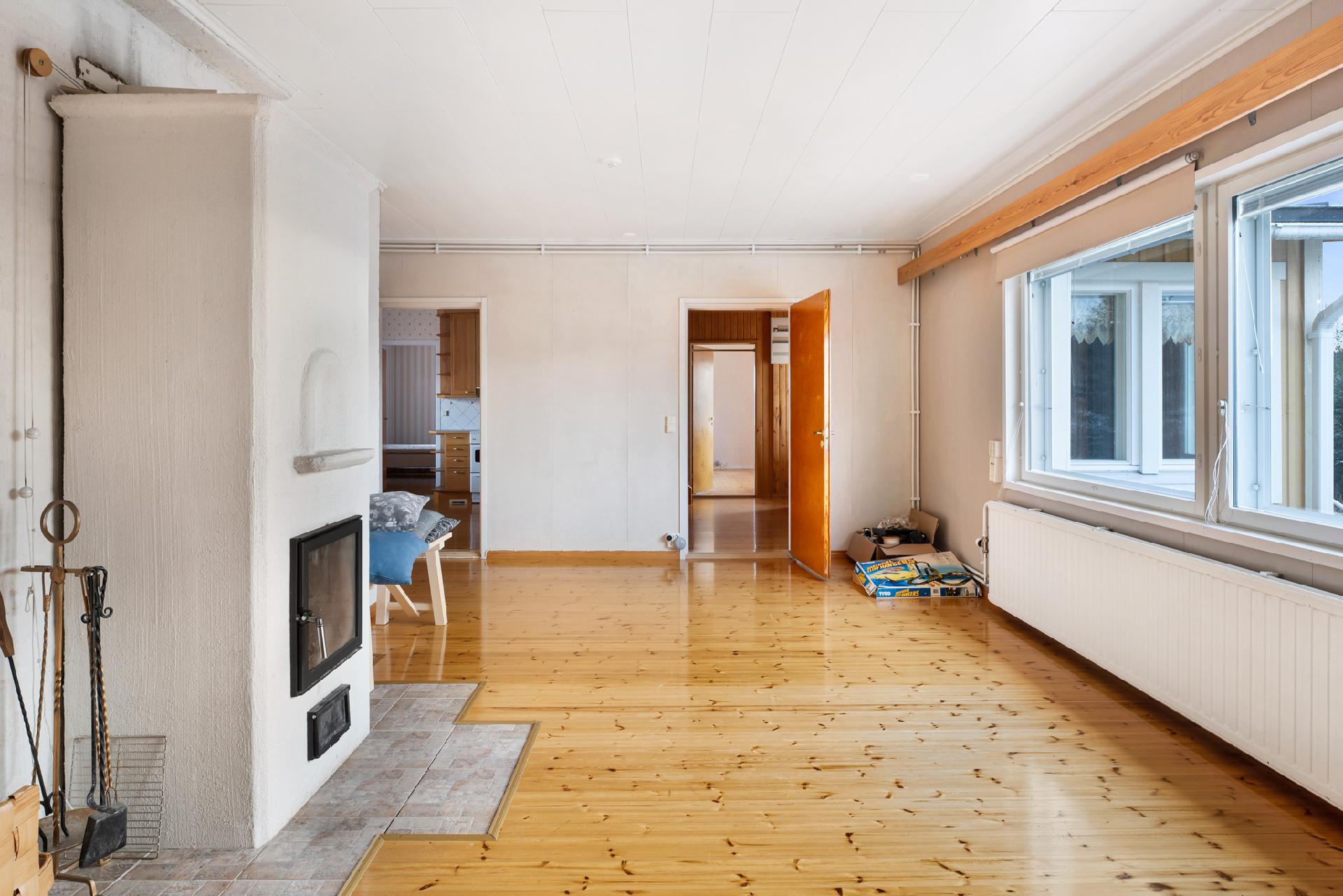 Köykäntie 16, Holma, Orivesi