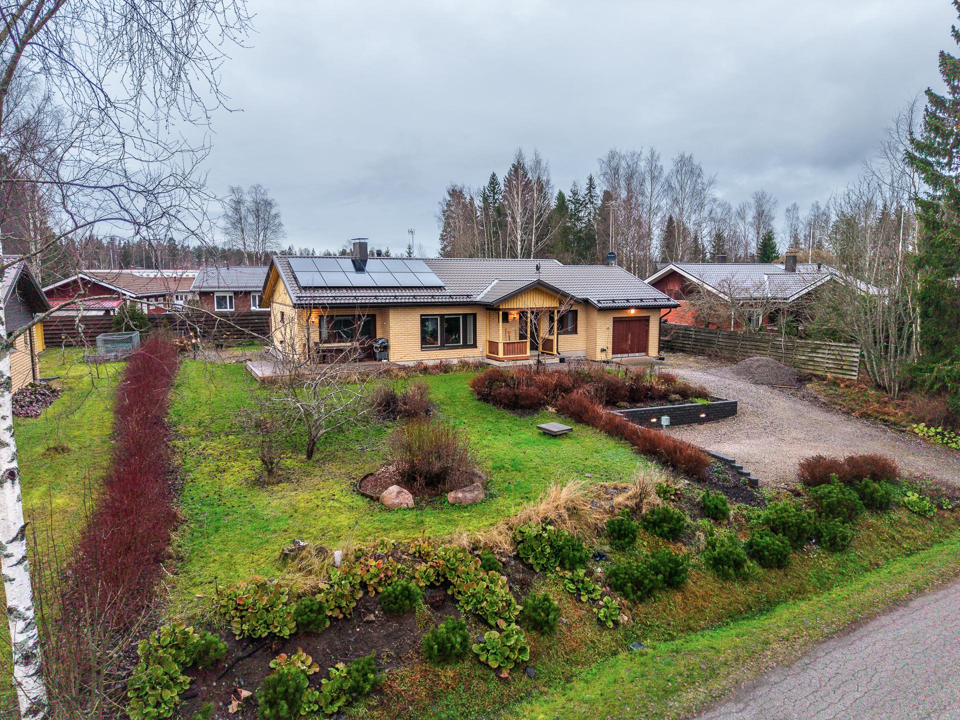 Puromäentie 6, Kirveskoski, Pornainen