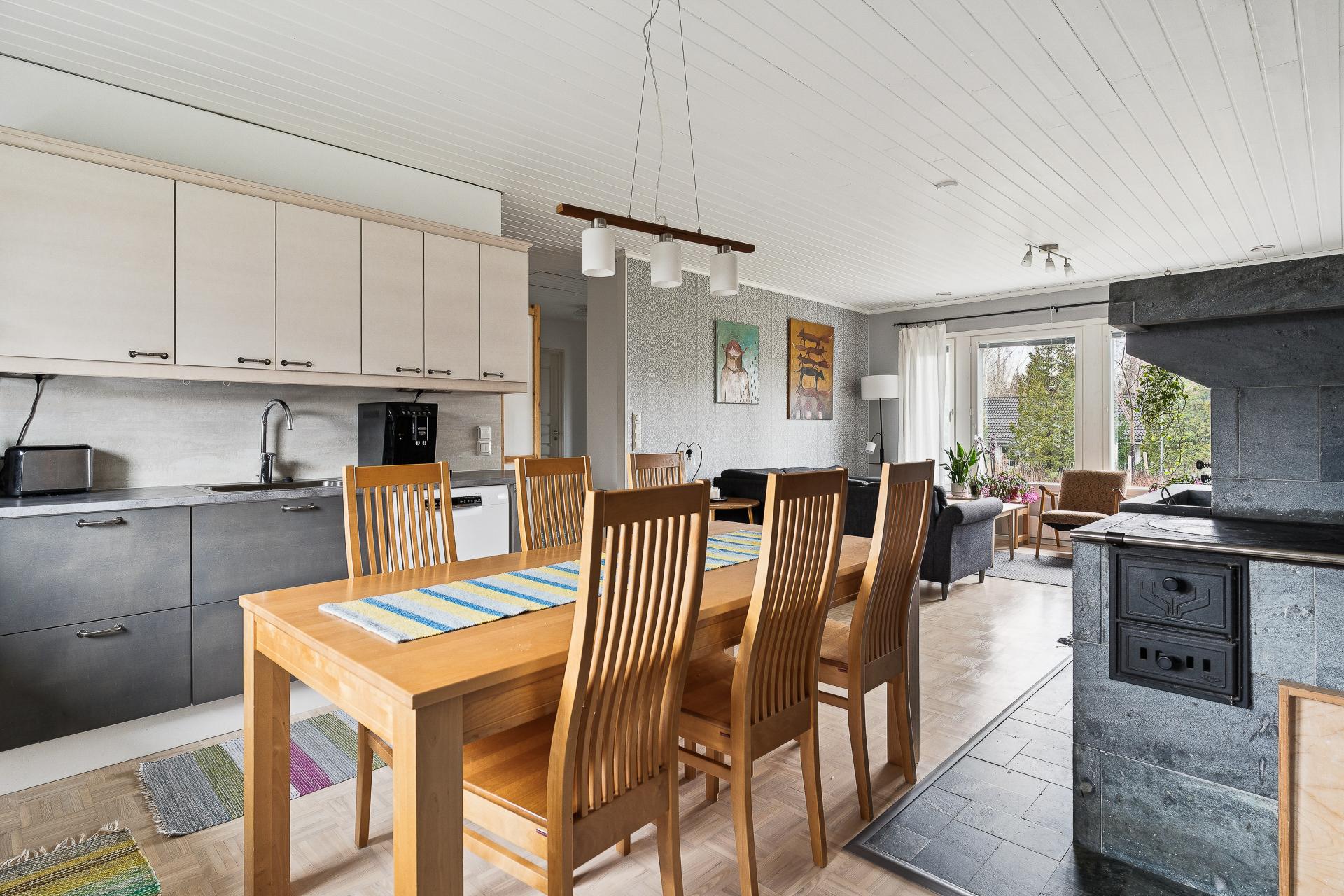 Puromäentie 6, Kirveskoski, Pornainen