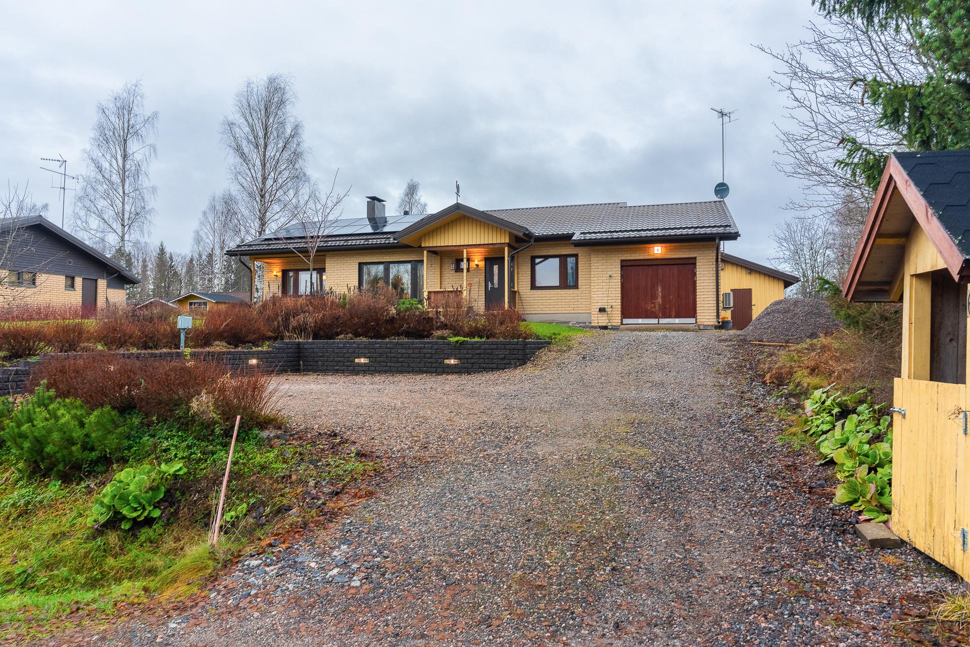 Puromäentie 6, Kirveskoski, Pornainen