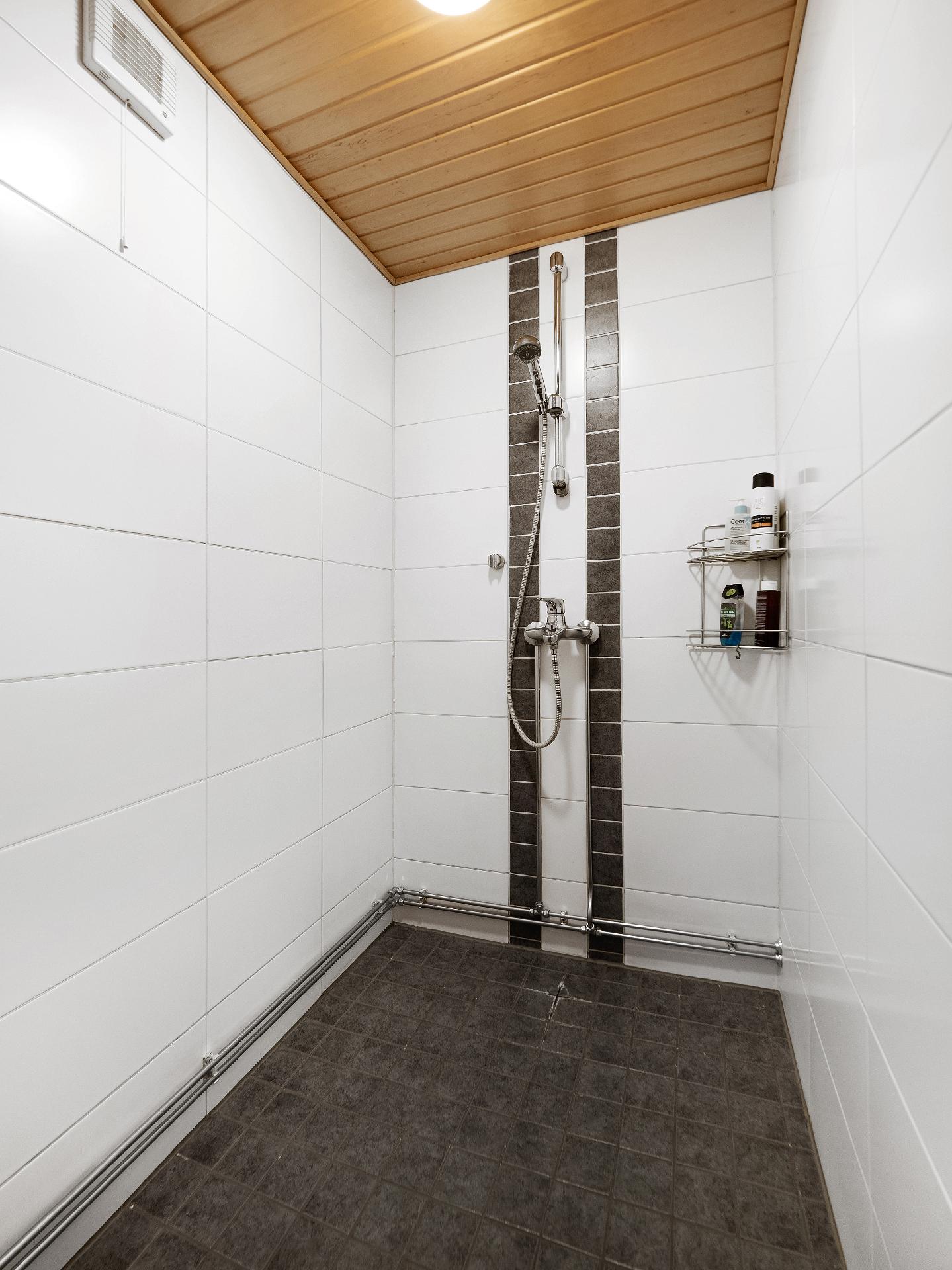 Puntarikoskentie 76, Puntarikoski, Kontiolahti