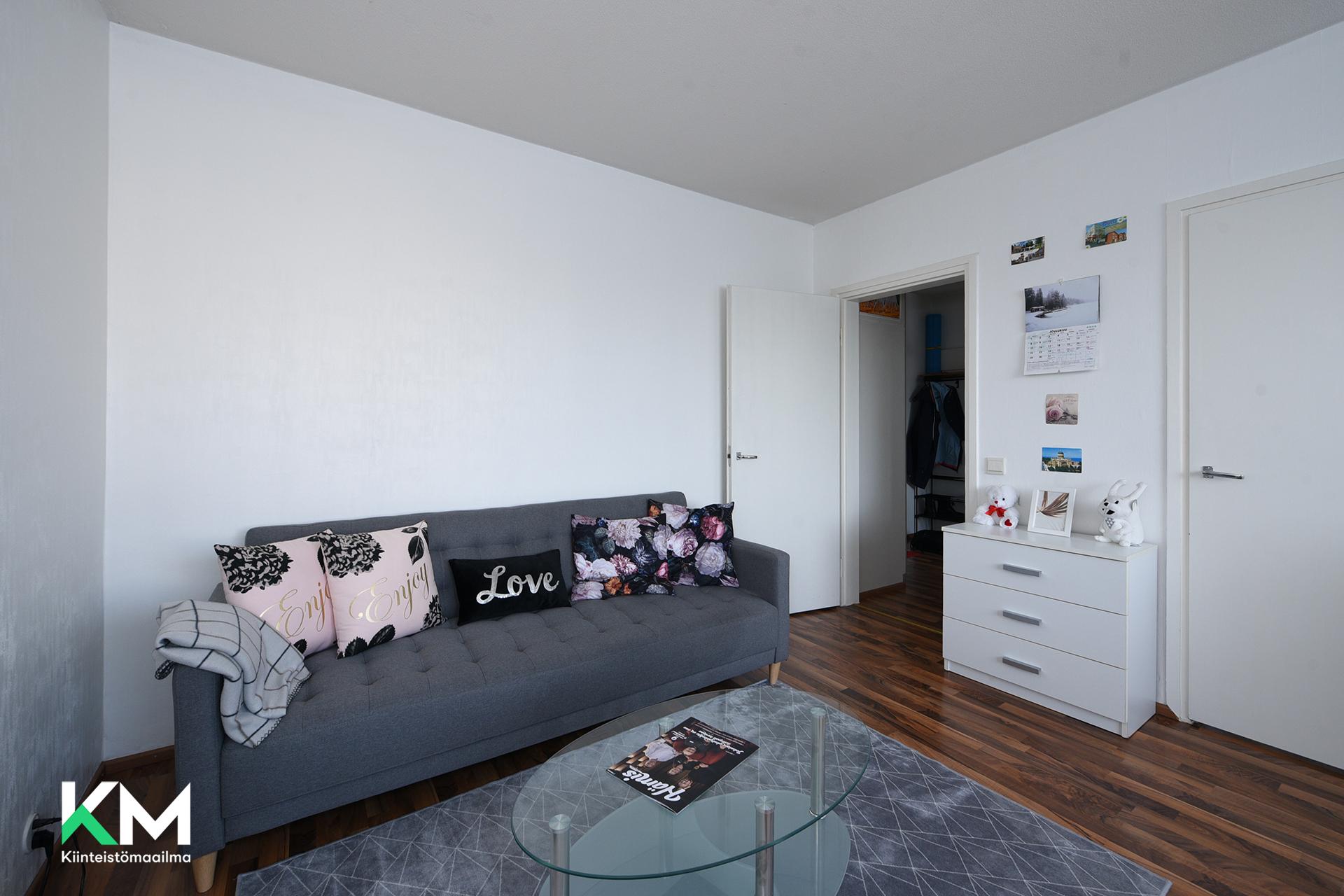 Kevätkatu 9, Mukkula, Lahti