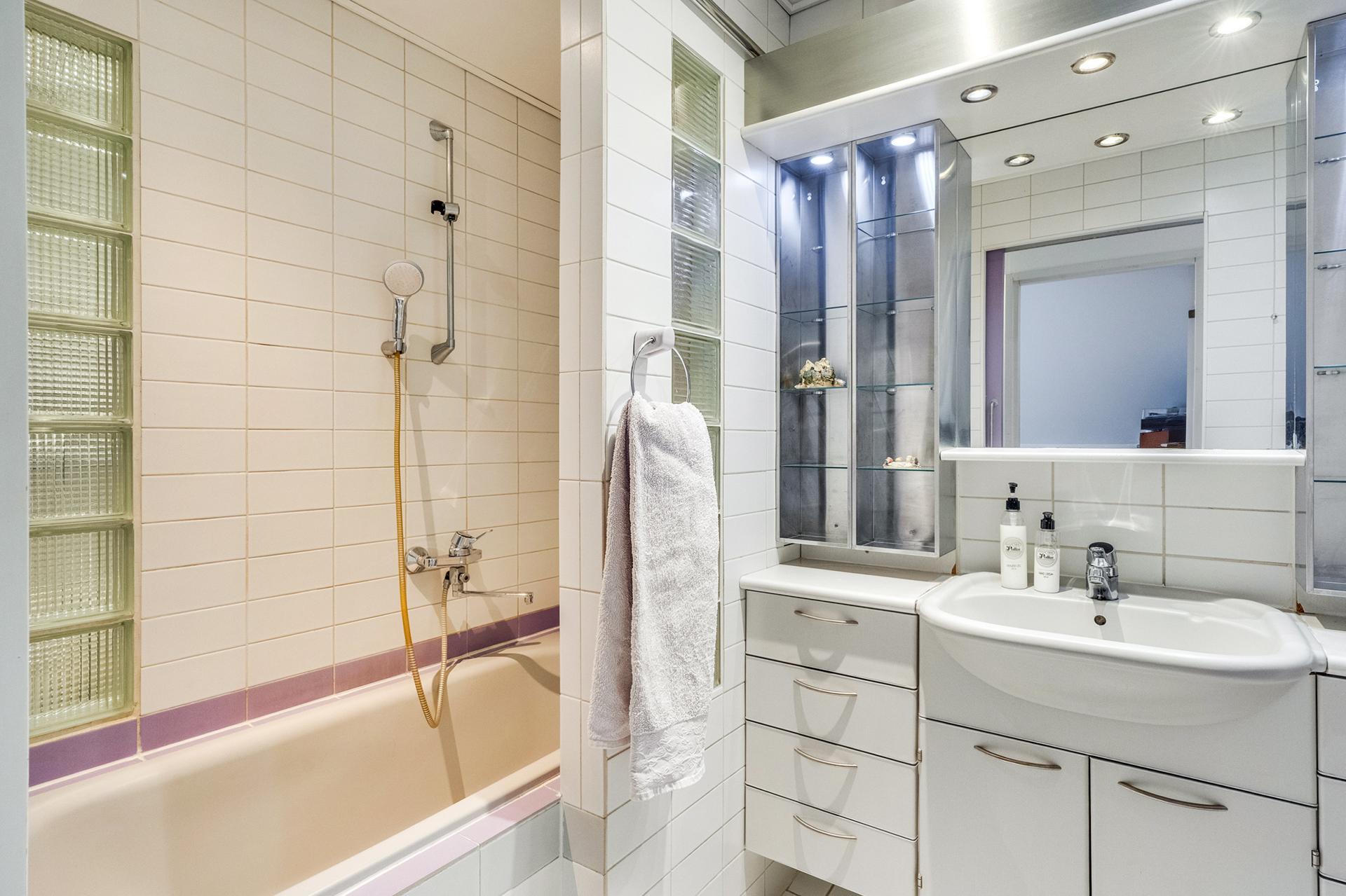 Annikinkatu 8, Tammela, Tampere