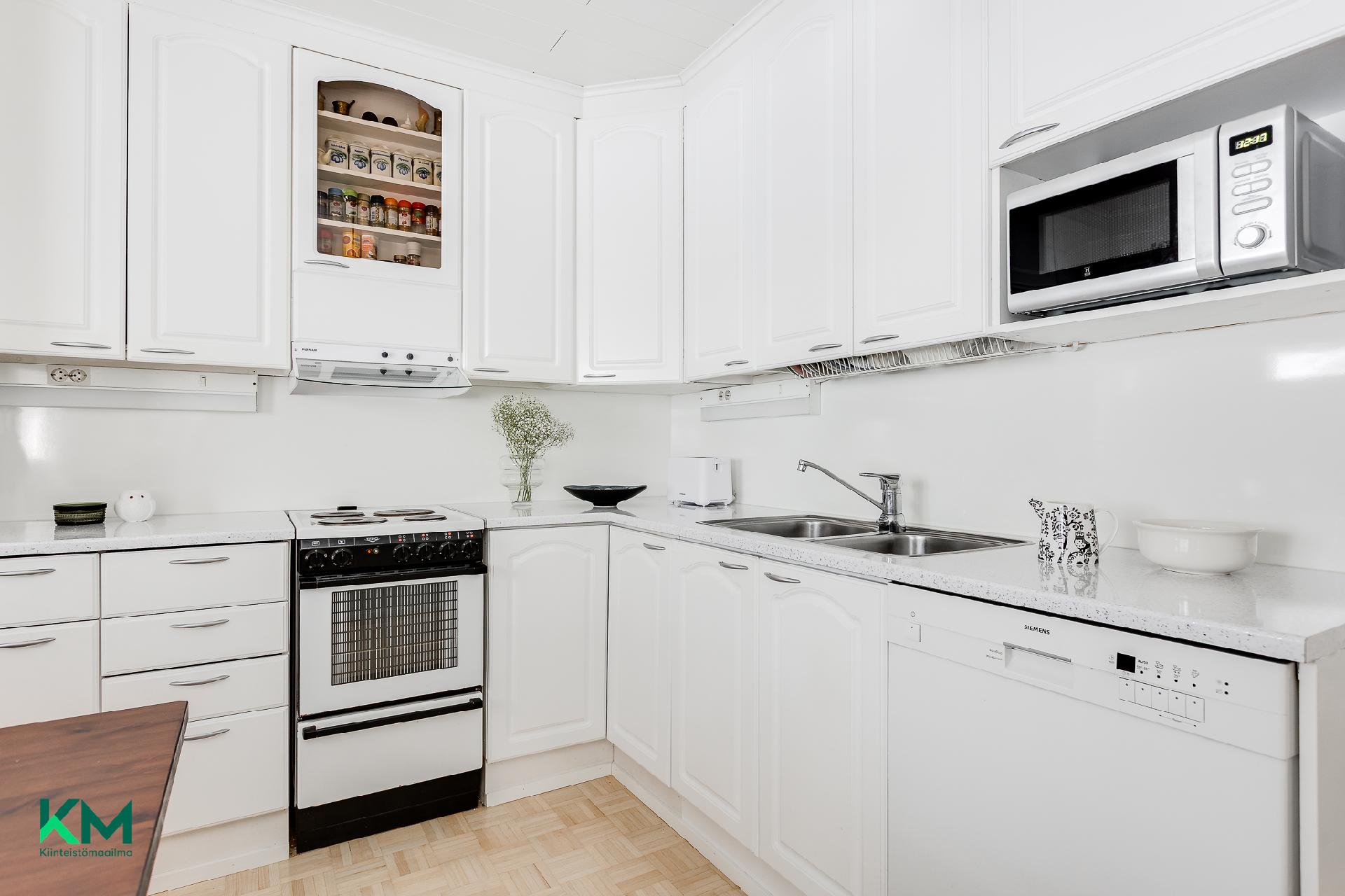 Löylytie 18, Kynsilehto, Oulu