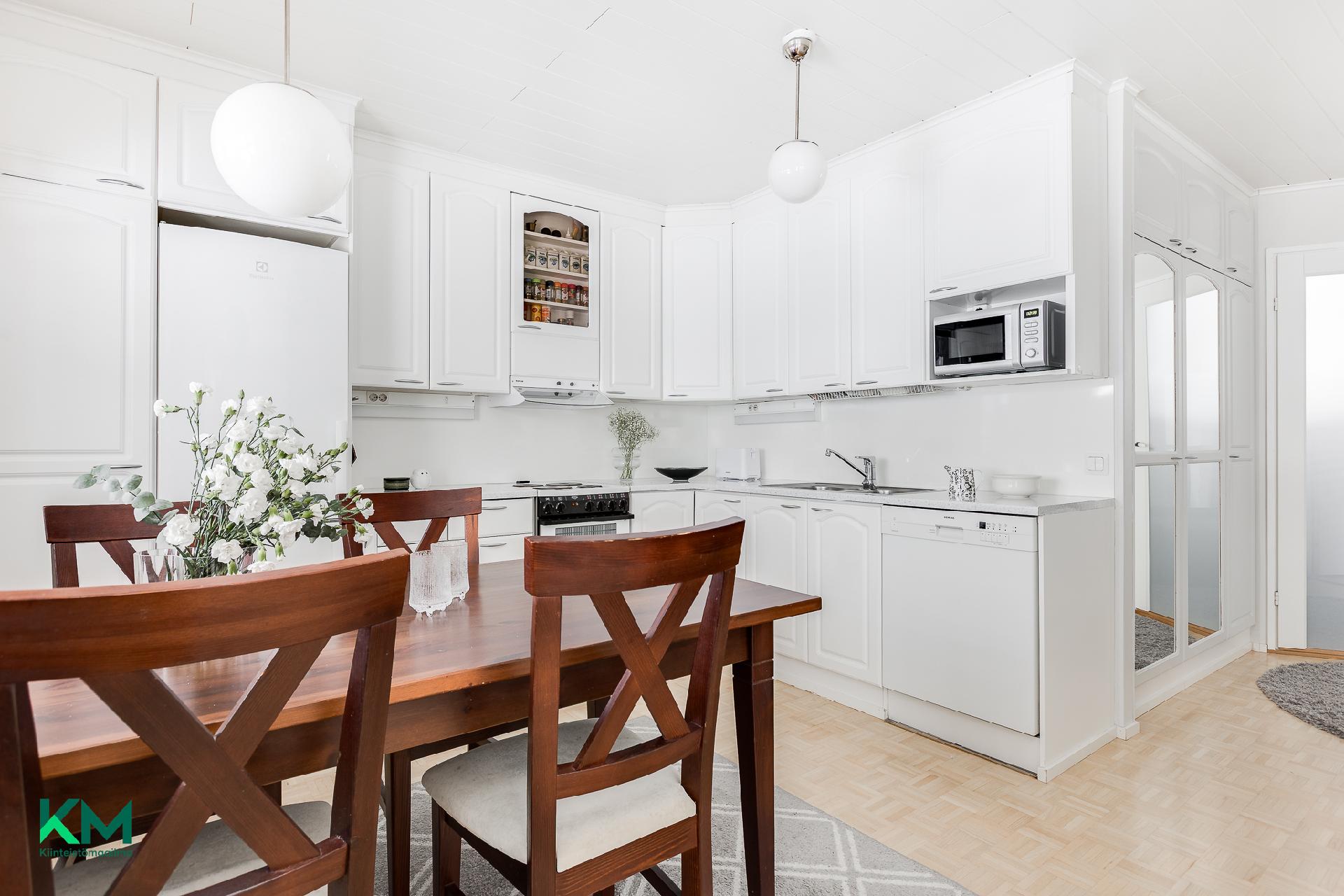 Löylytie 18, Kynsilehto, Oulu