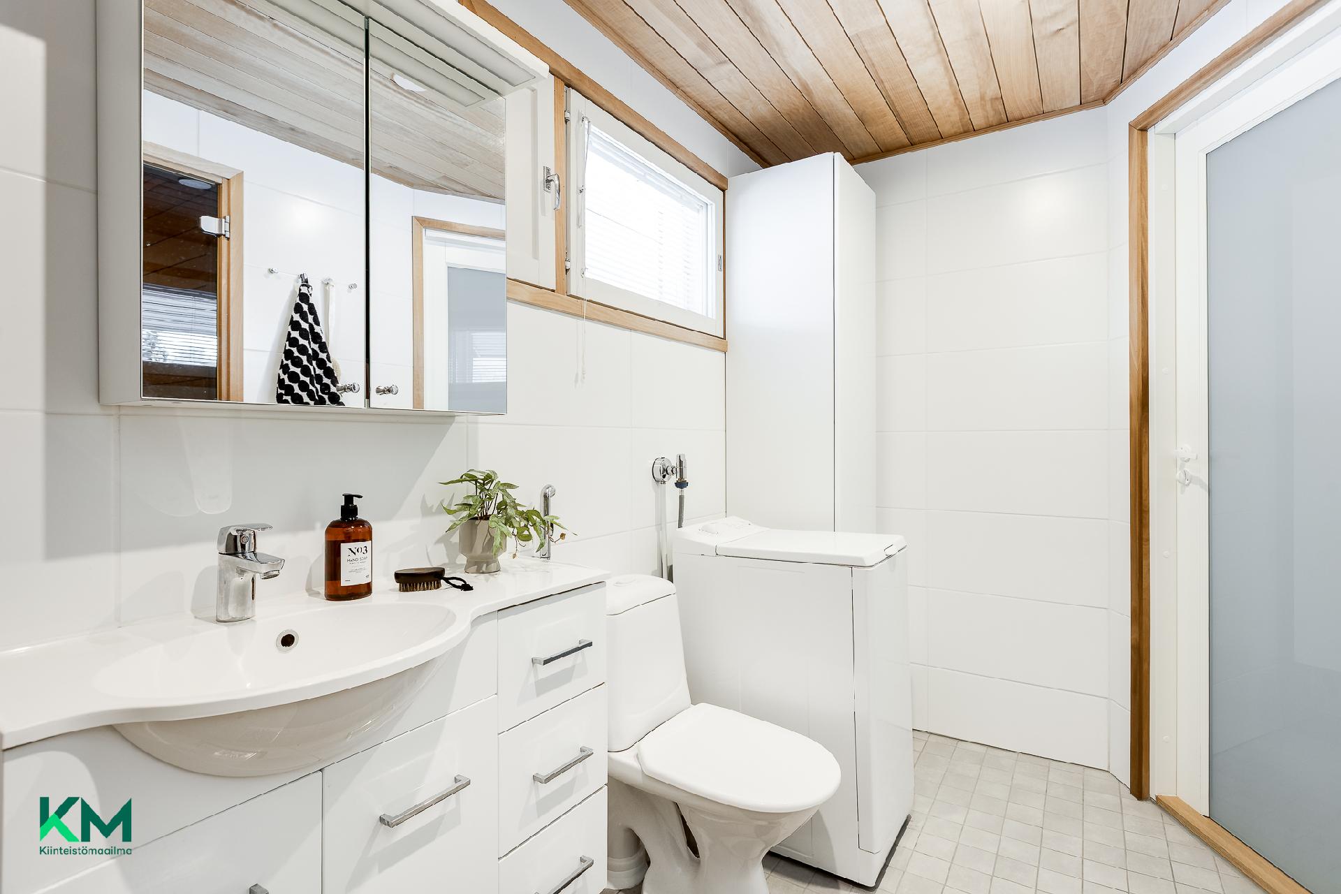 Löylytie 18, Kynsilehto, Oulu