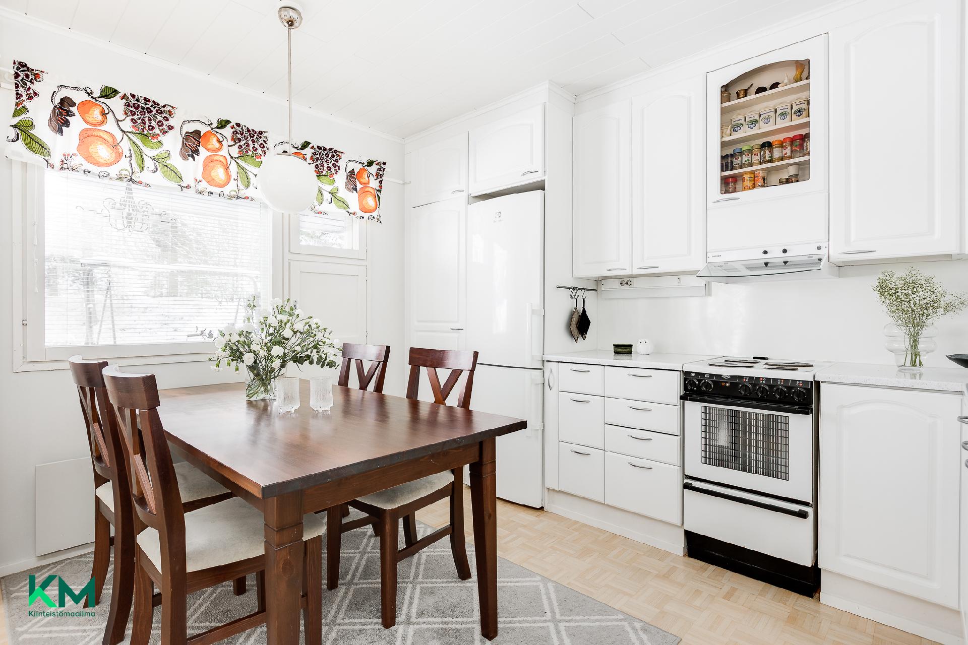 Löylytie 18, Kynsilehto, Oulu