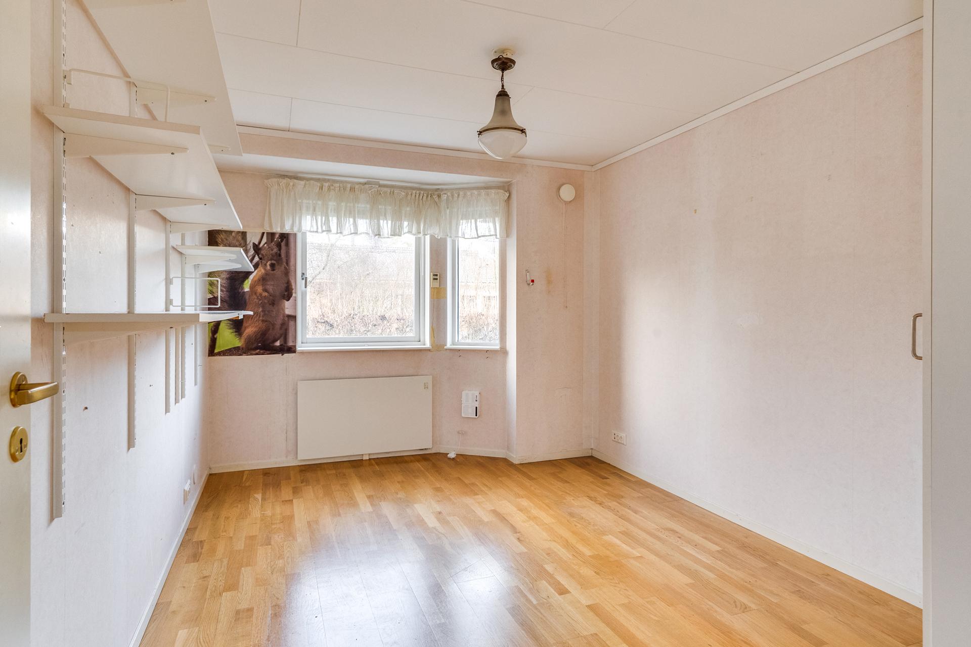 Lepikönkatu 7, Hallila, Tampere