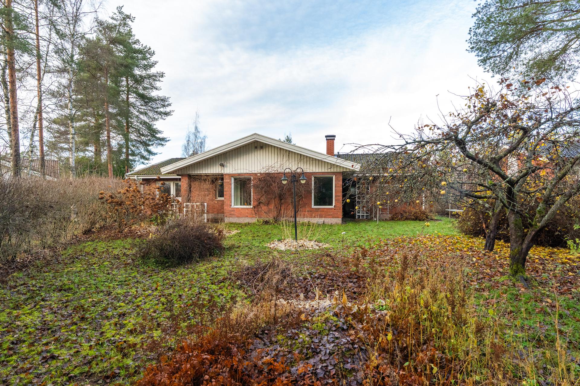 Lepikönkatu 7, Hallila, Tampere