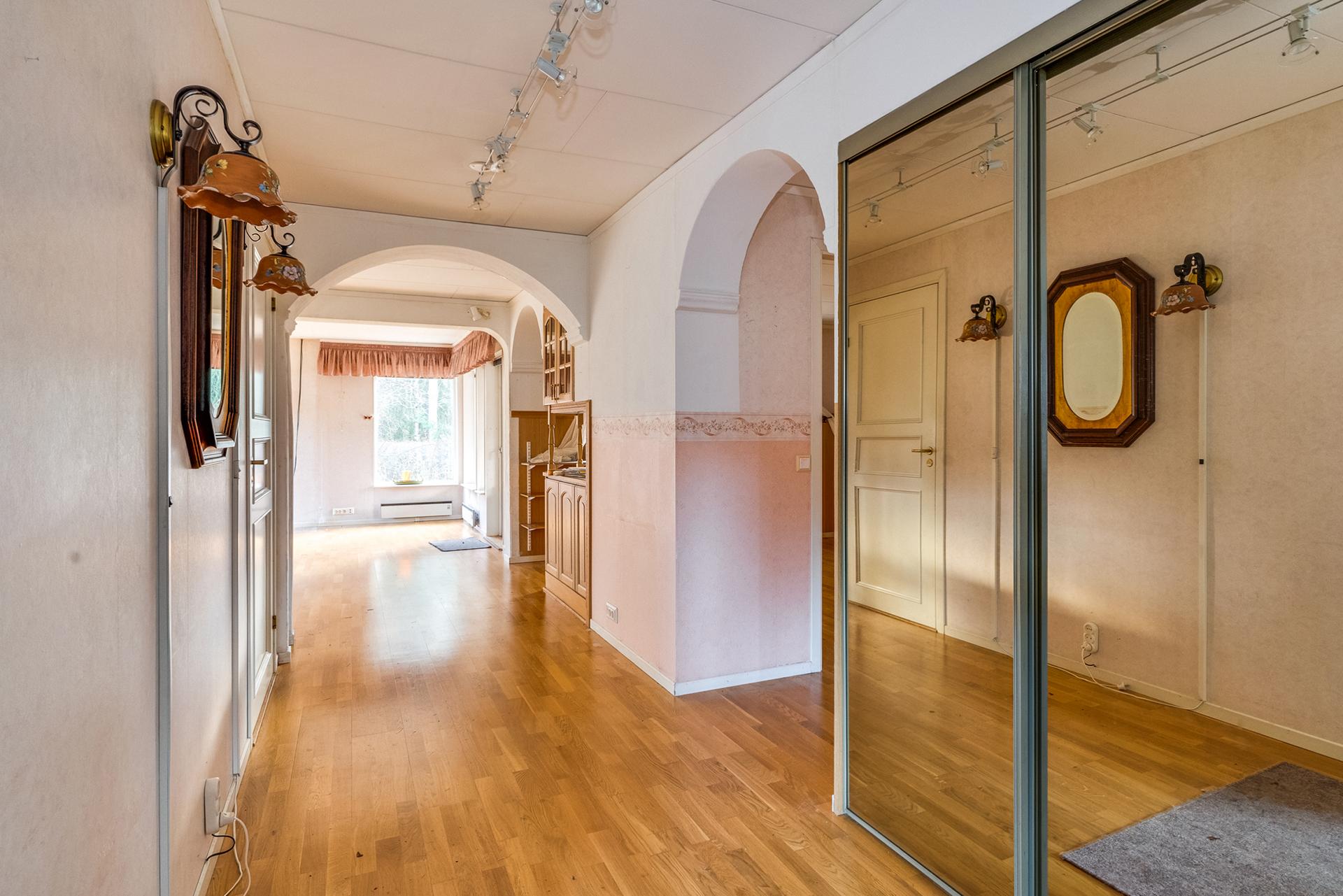 Lepikönkatu 7, Hallila, Tampere