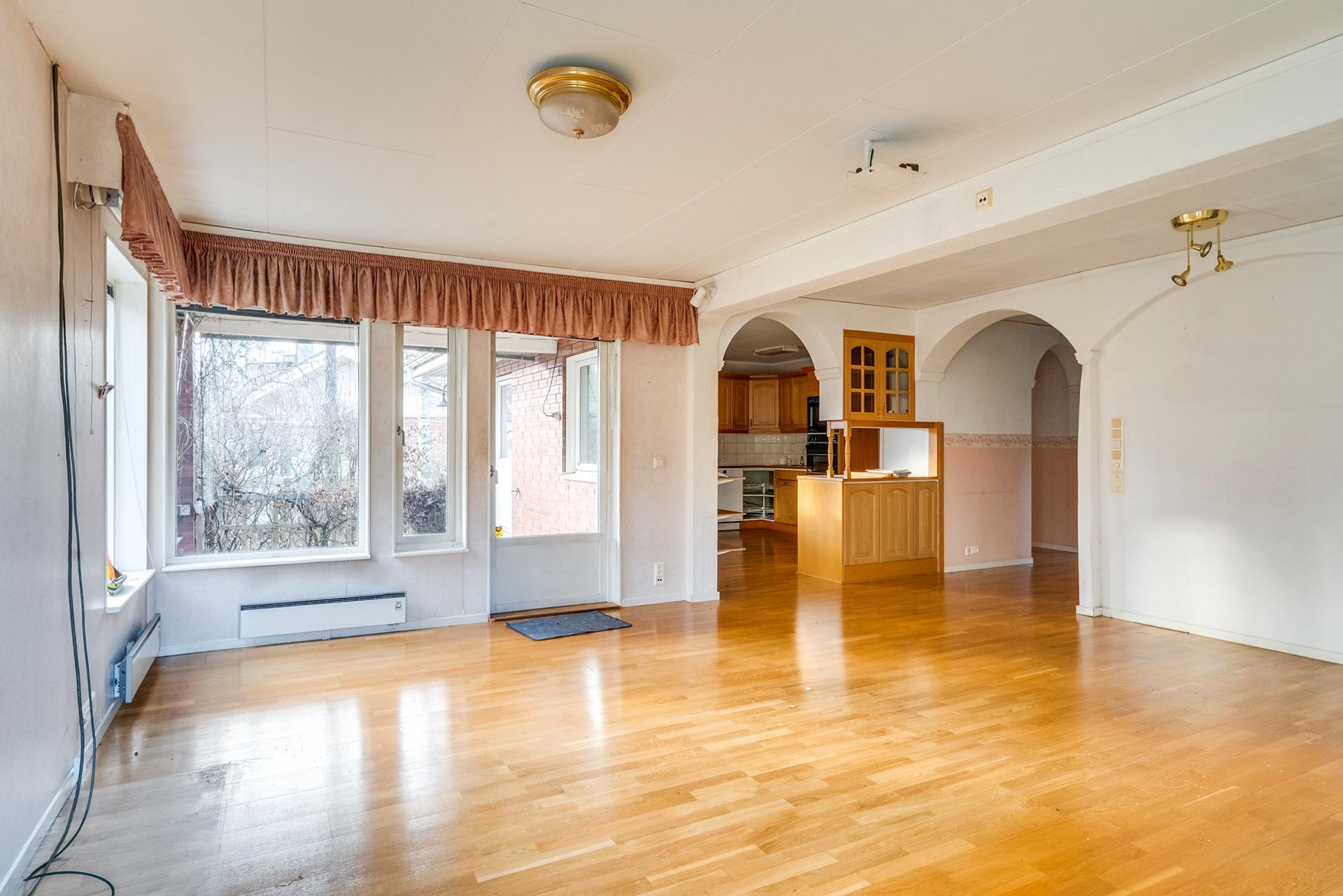 Lepikönkatu 7, Hallila, Tampere