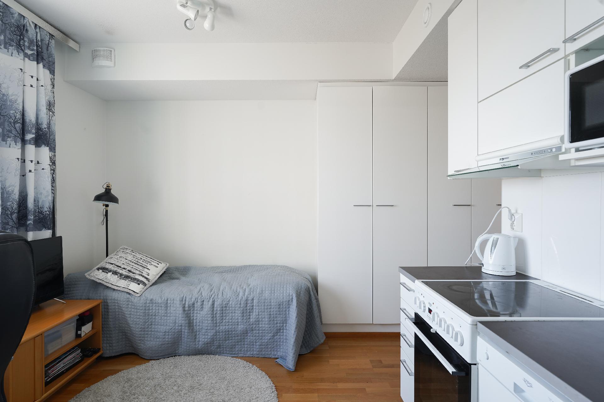 Kauppalinnankatu 1, Linnanmaa, Oulu