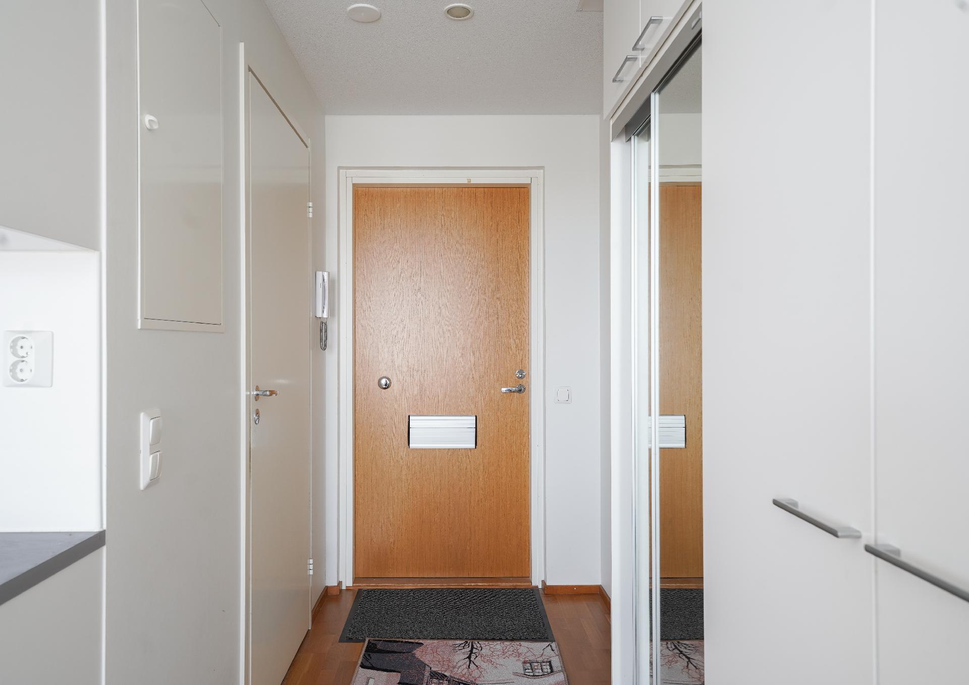 Kauppalinnankatu 1, Linnanmaa, Oulu