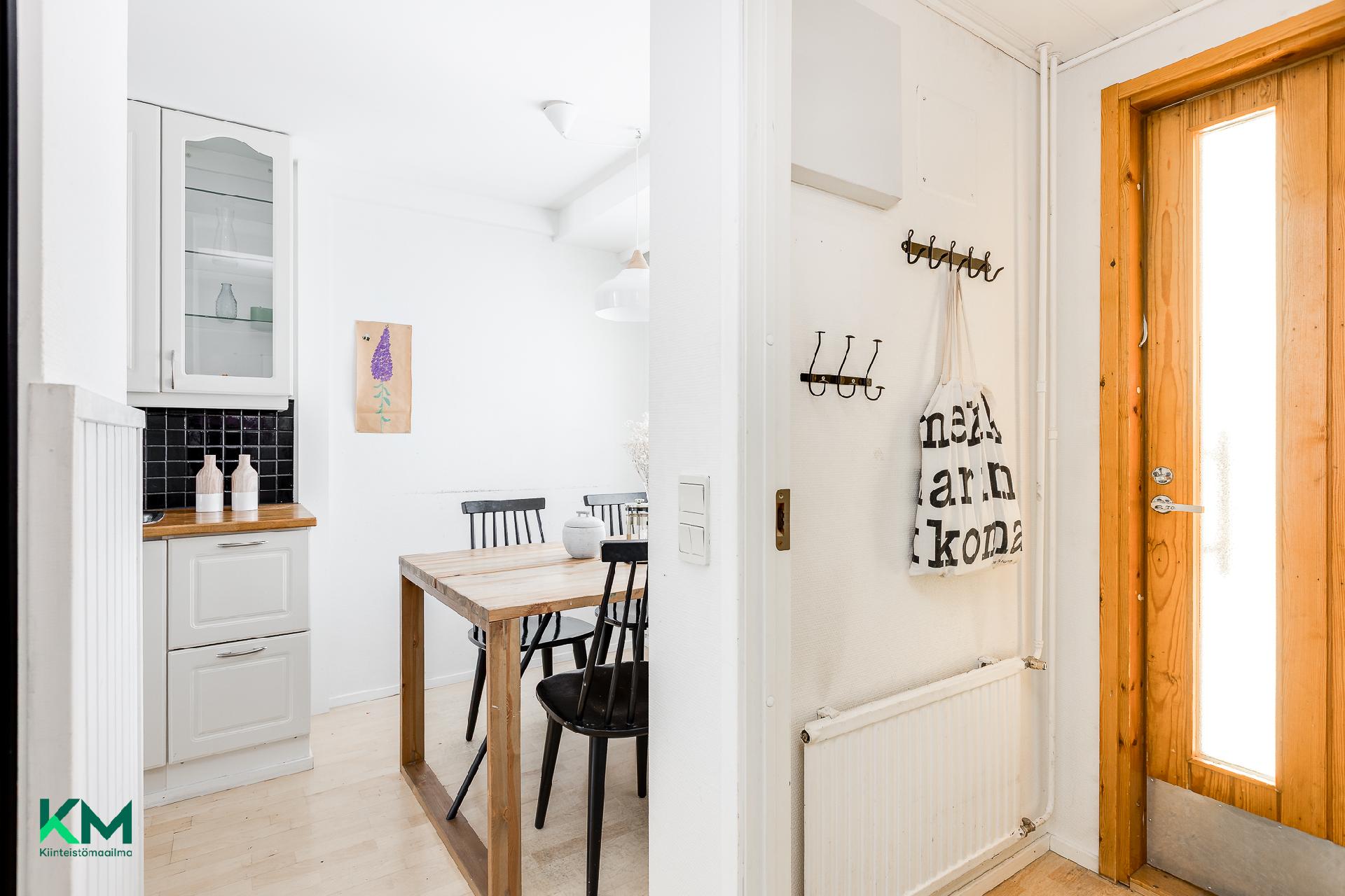 Kvartsitie 4, Knuutilankangas, Oulu